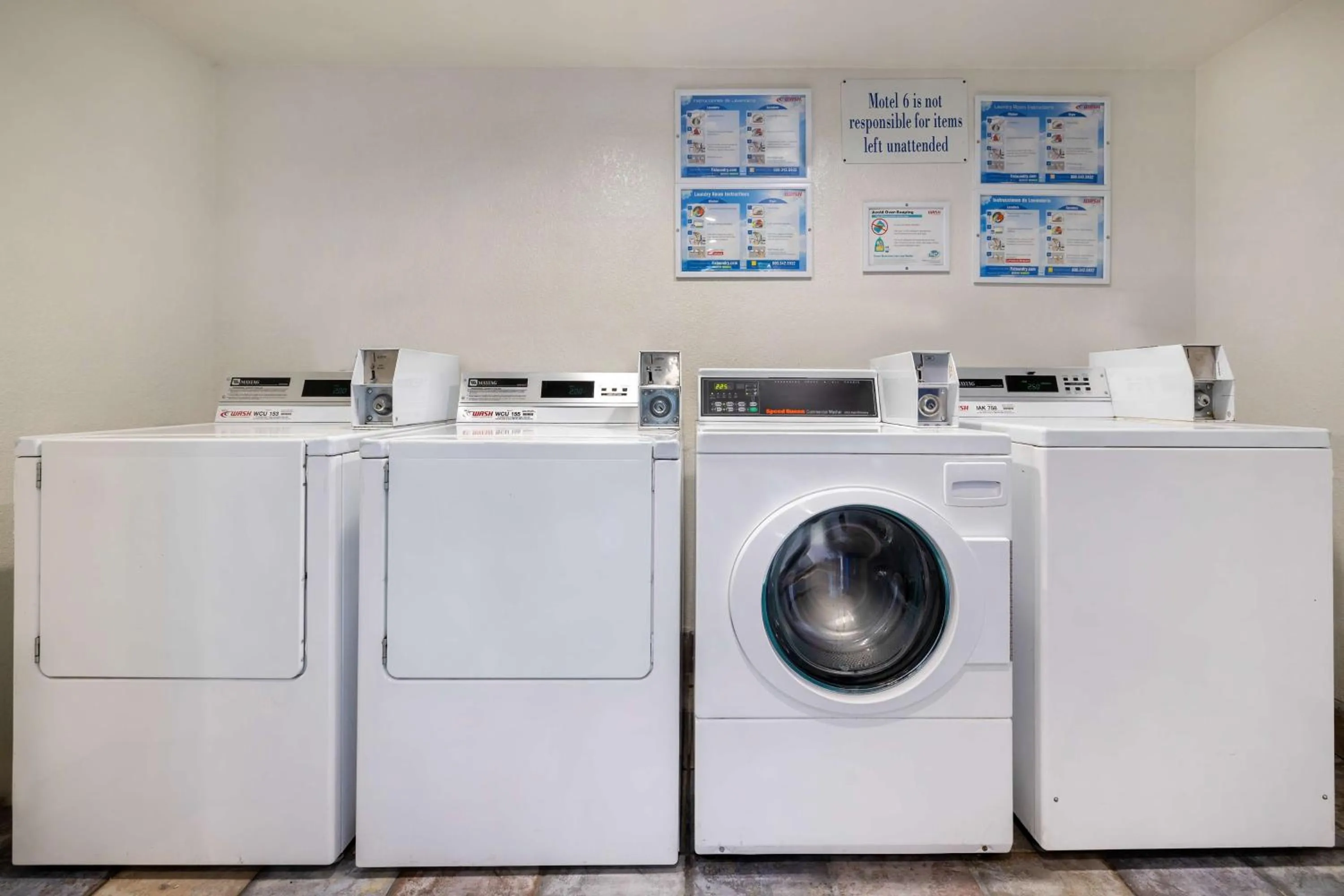 Property building in Motel 6-Santa Ana, CA