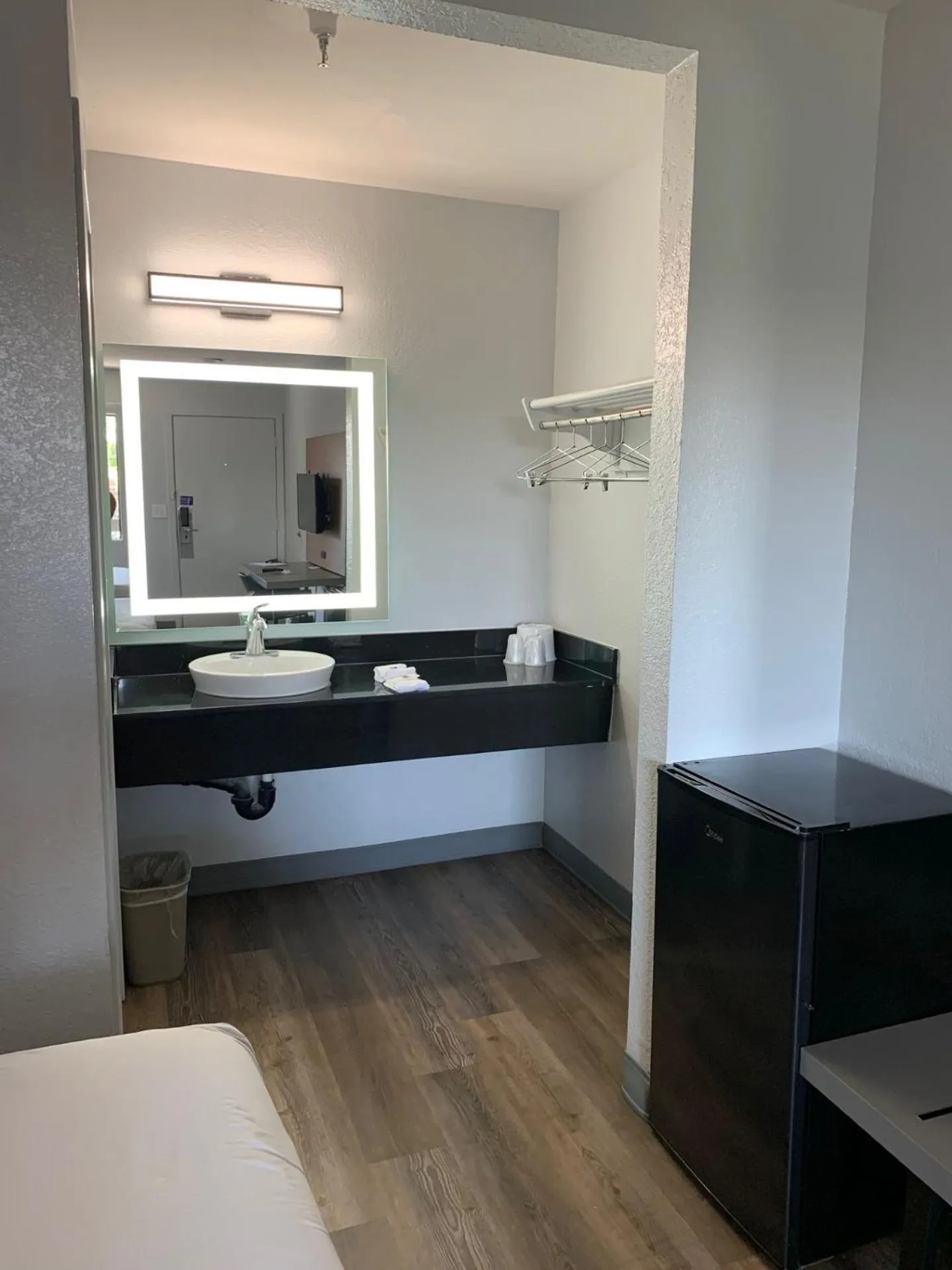Bathroom, Bed in Motel 6-Santa Ana, CA