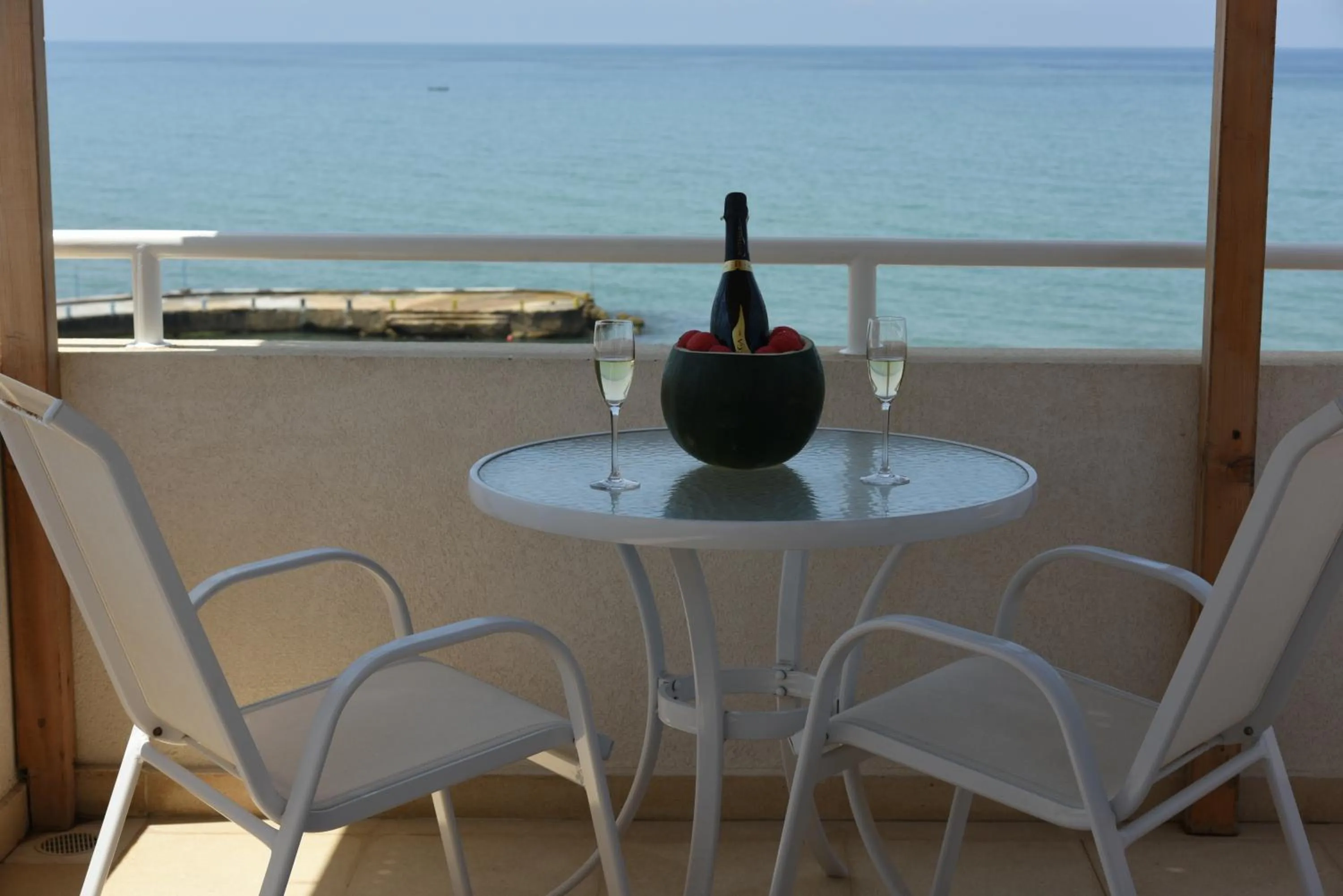 Balcony/Terrace in La Siesta Hotel & Beach Resort