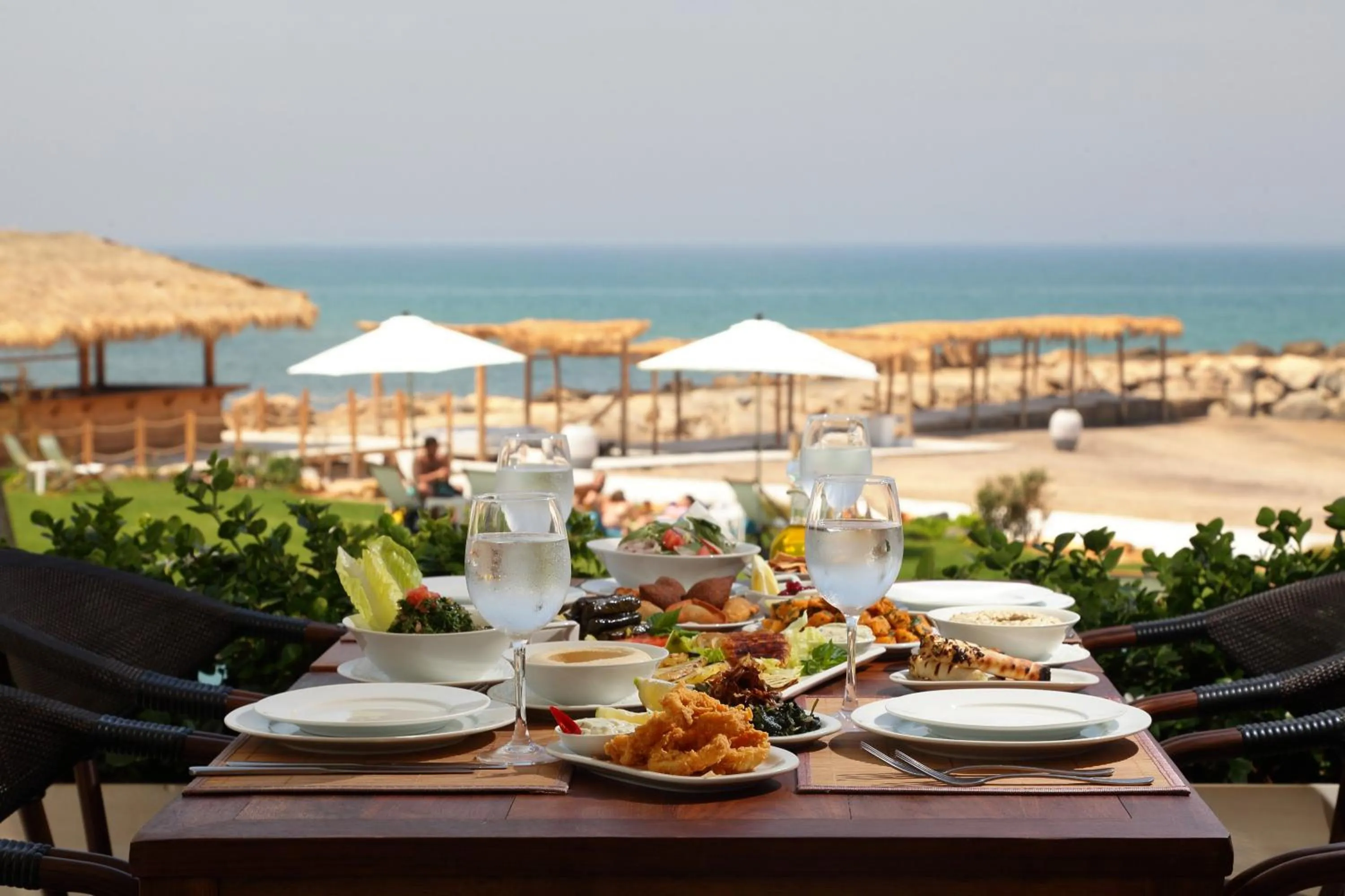 Food and drinks in La Siesta Hotel & Beach Resort