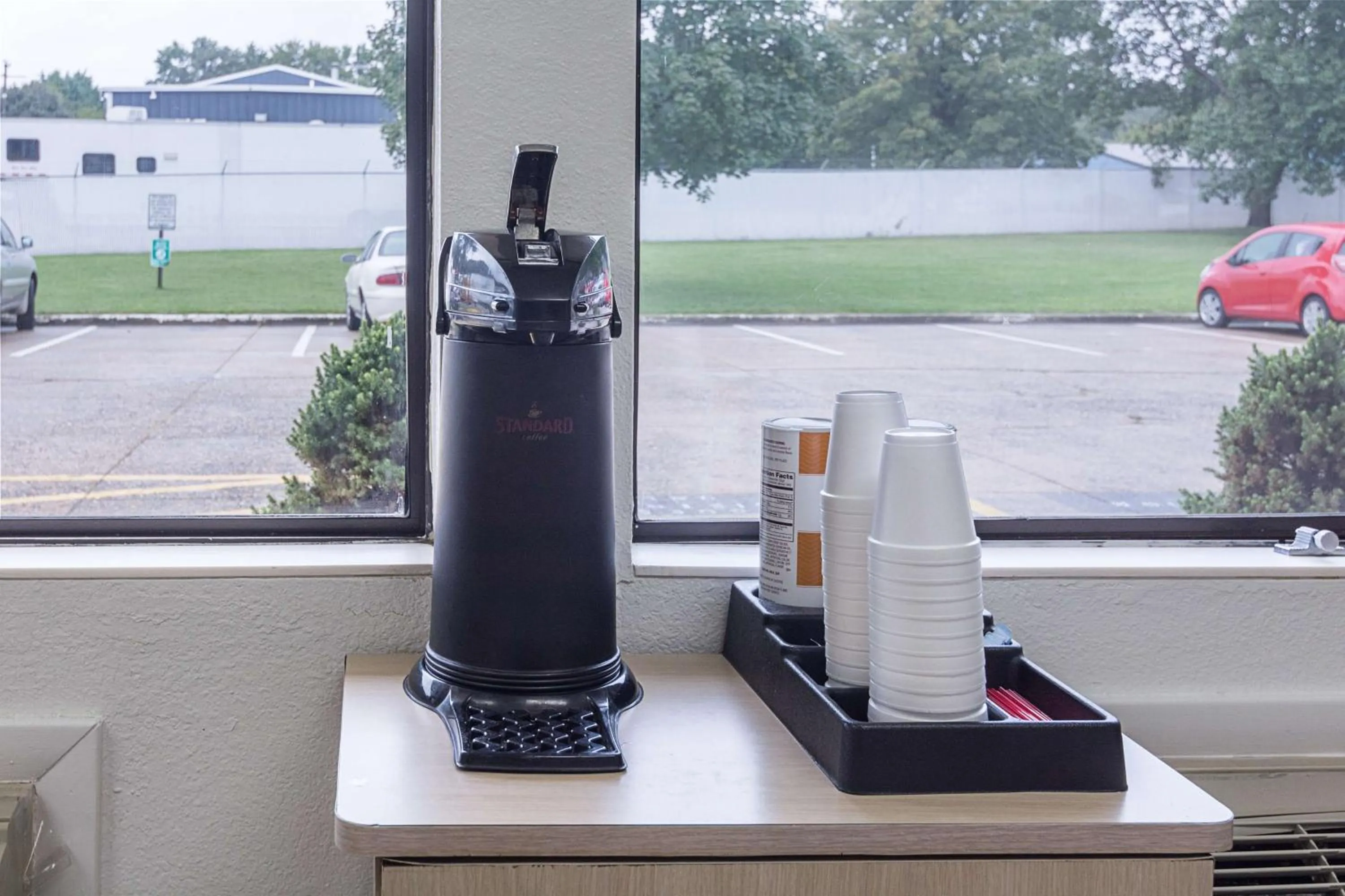 Lobby or reception in Motel 6 Fredericksburg, Va - North
