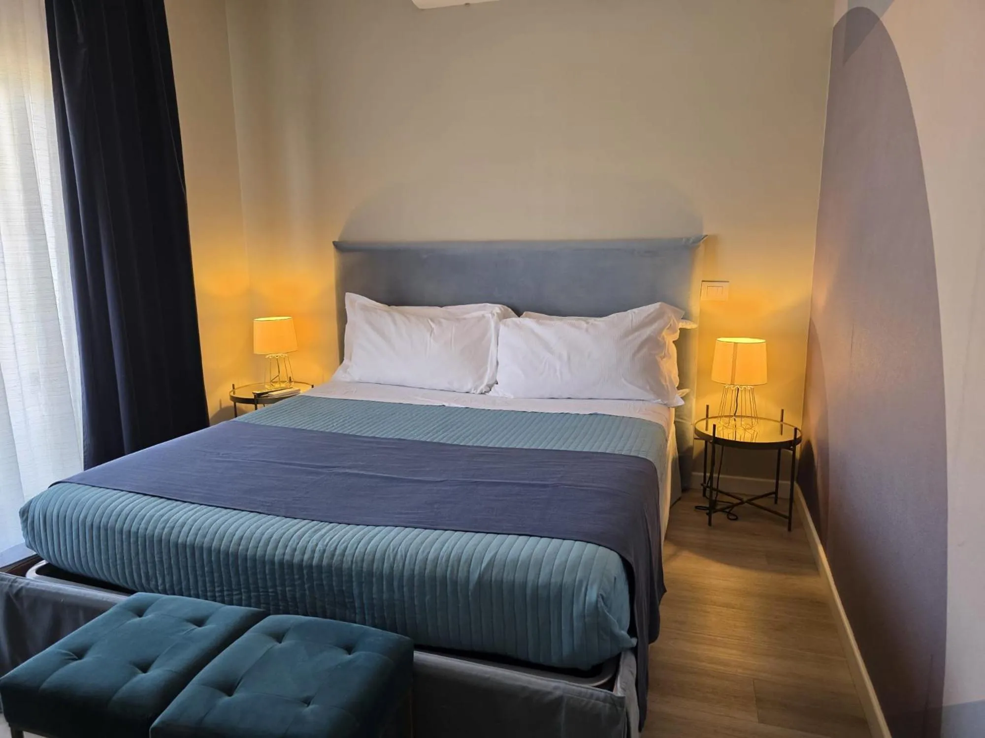 Deluxe Double Room with Balcony and Sea View in Be Your Home - Guest House Seataly