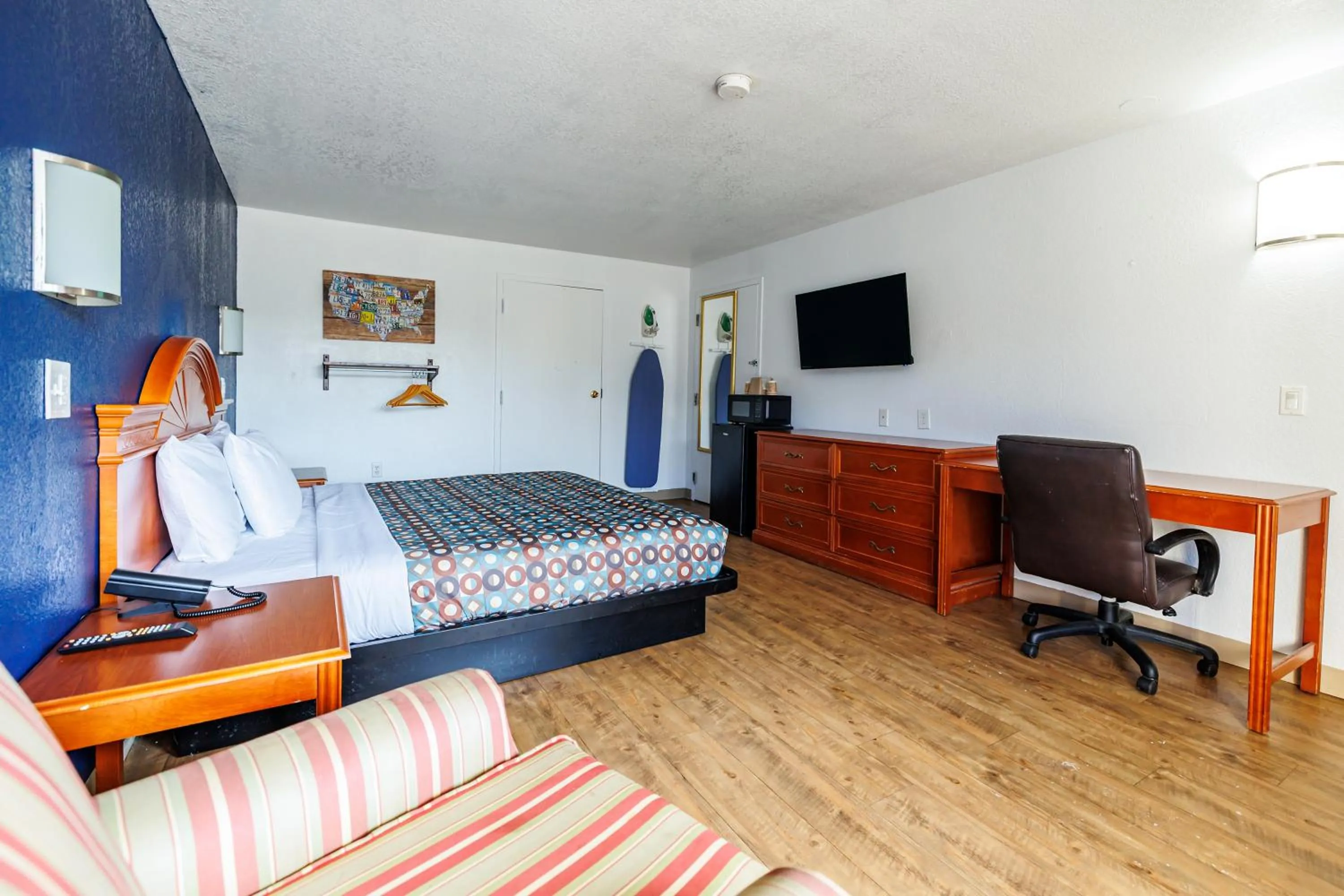 Bedroom, Bed in Budget Inn Greenville By Hotel O I-85