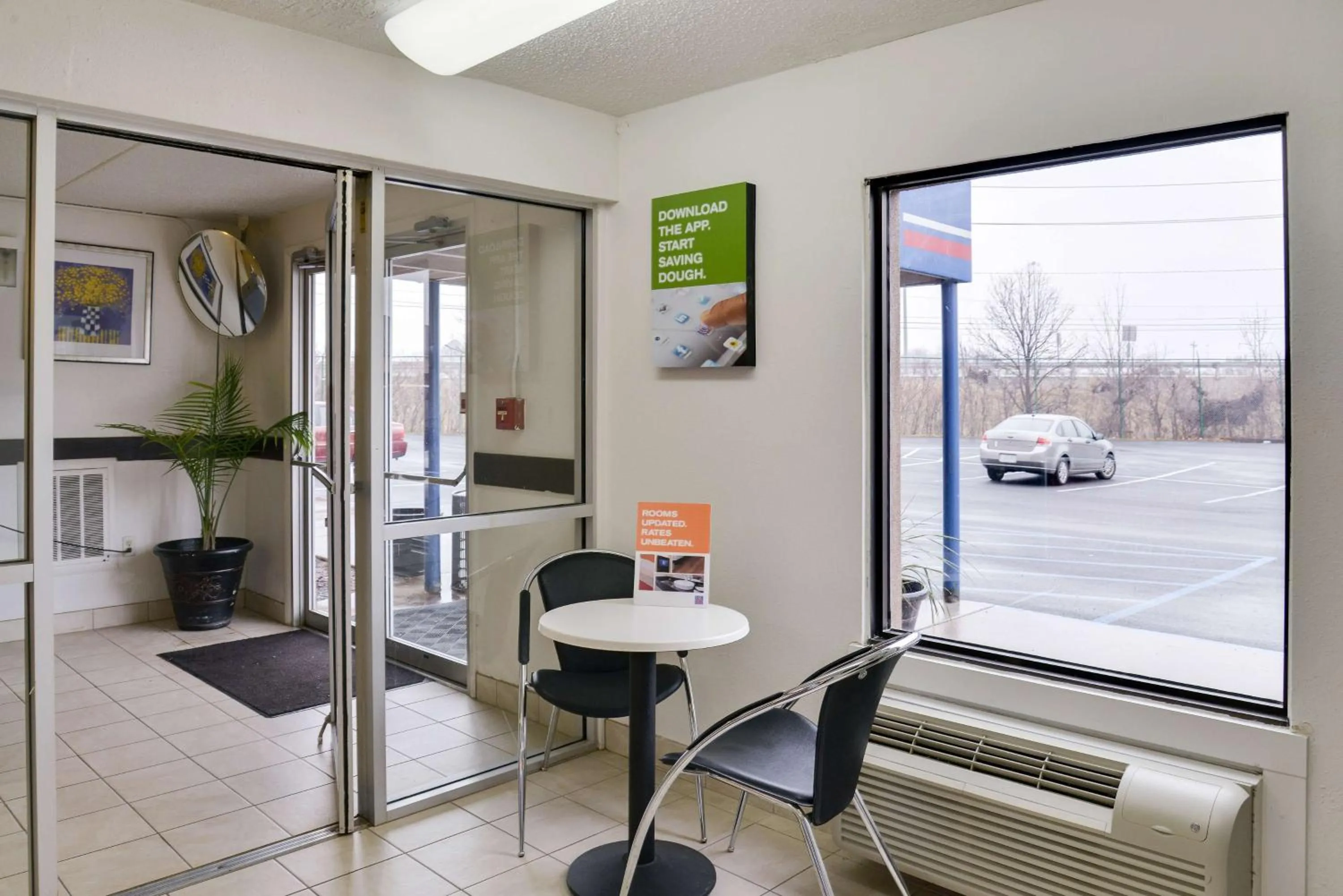 Lobby or reception in Motel 6-Toledo, OH