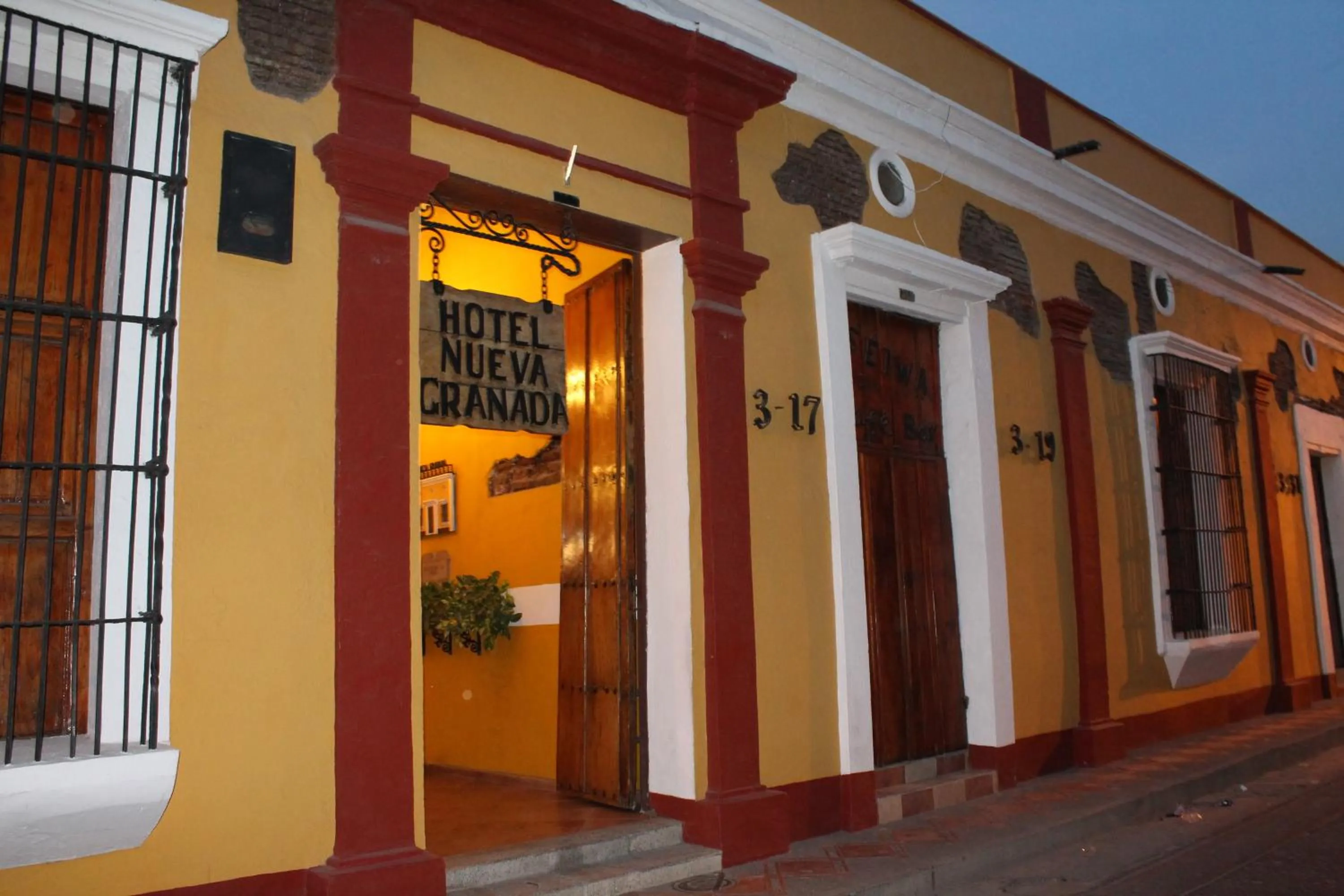Property building in Hotel Nueva Granada