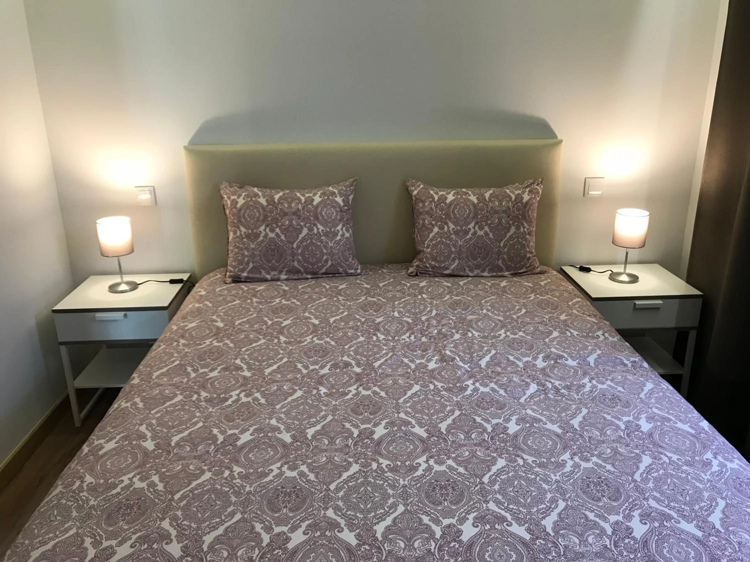 Bedroom, Bed in Povoa do Mar