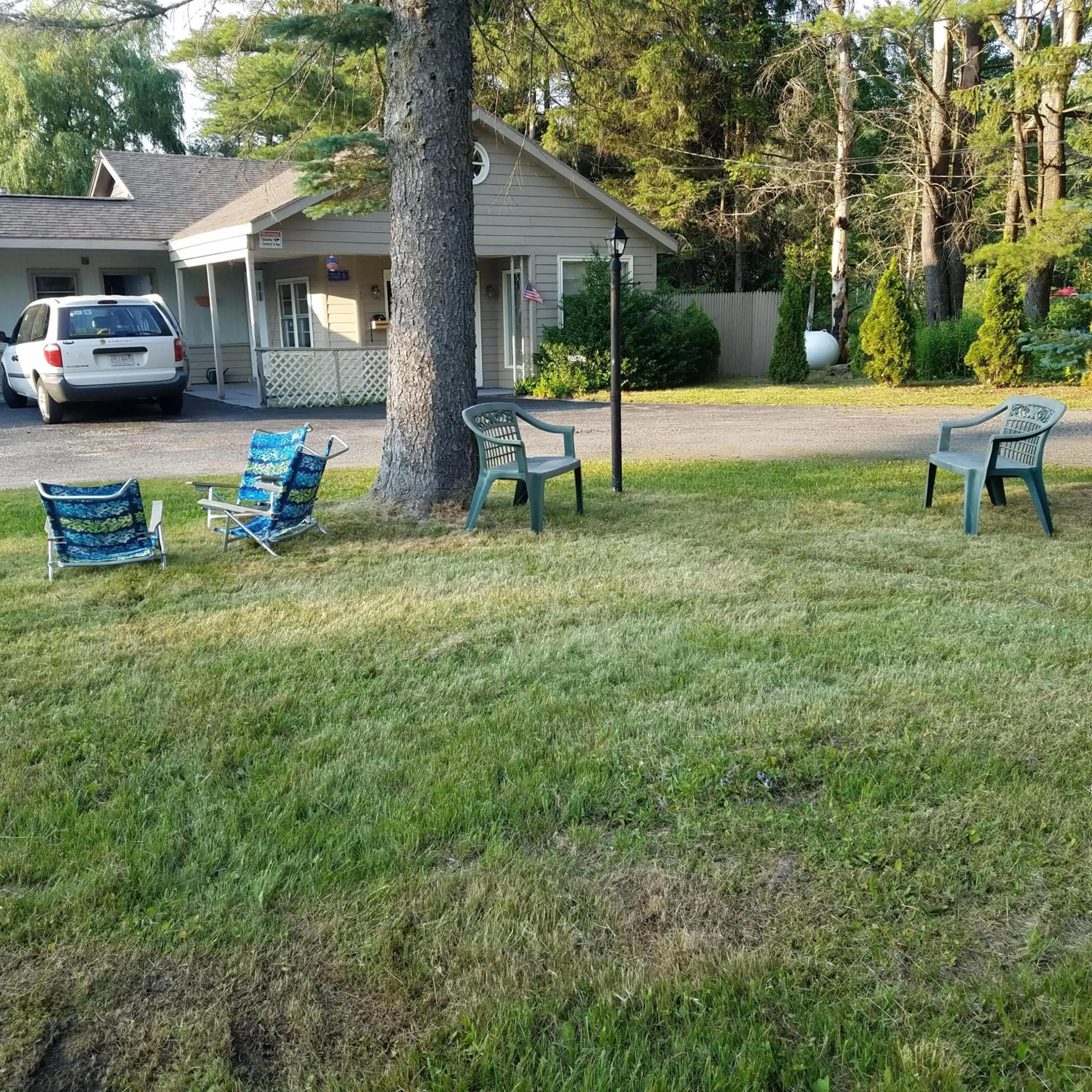 Property building in The becket Motel