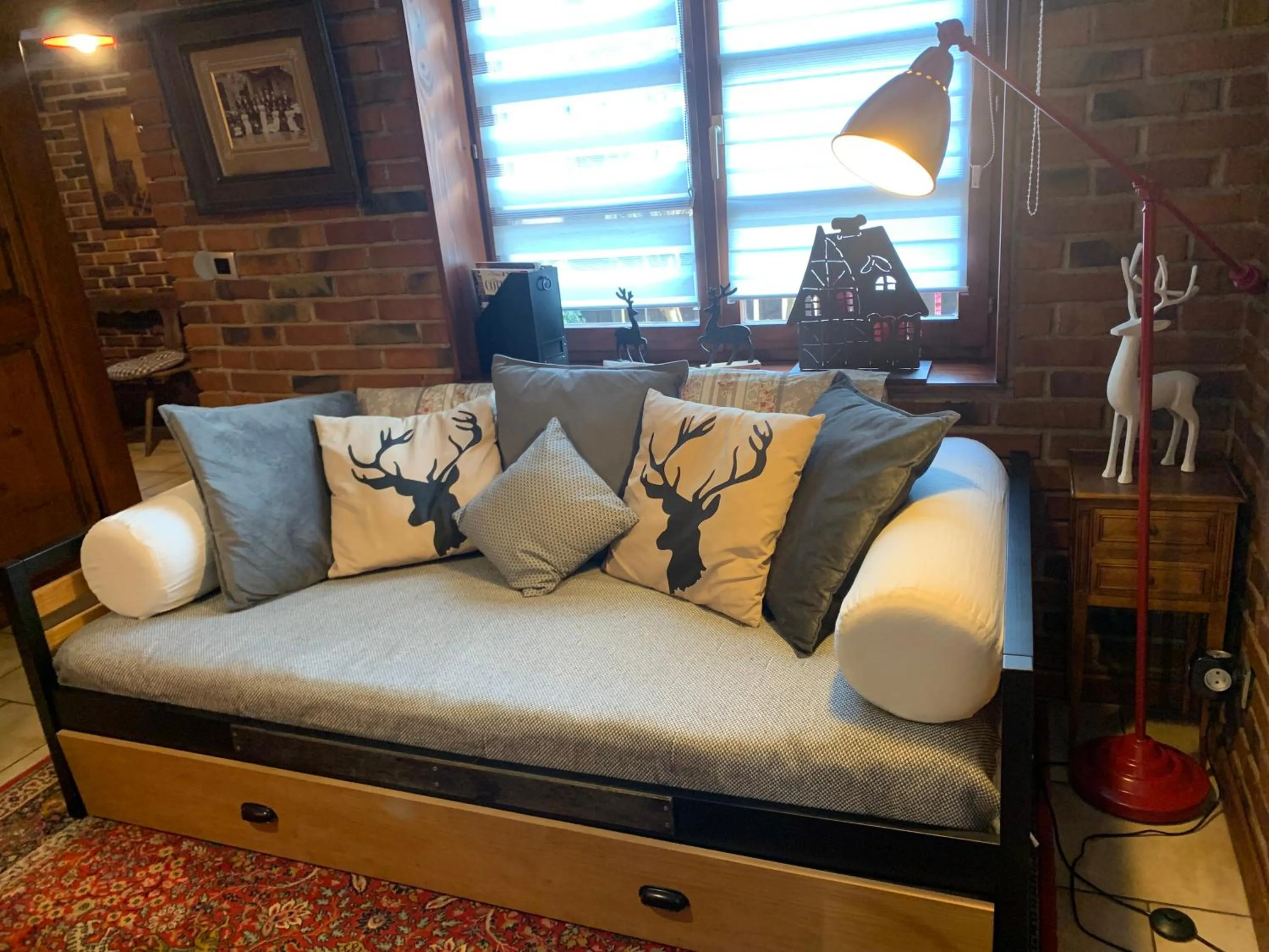 Appartement de caractère au calme 15 mins quartier historique, Gîte du Merlenchanteur