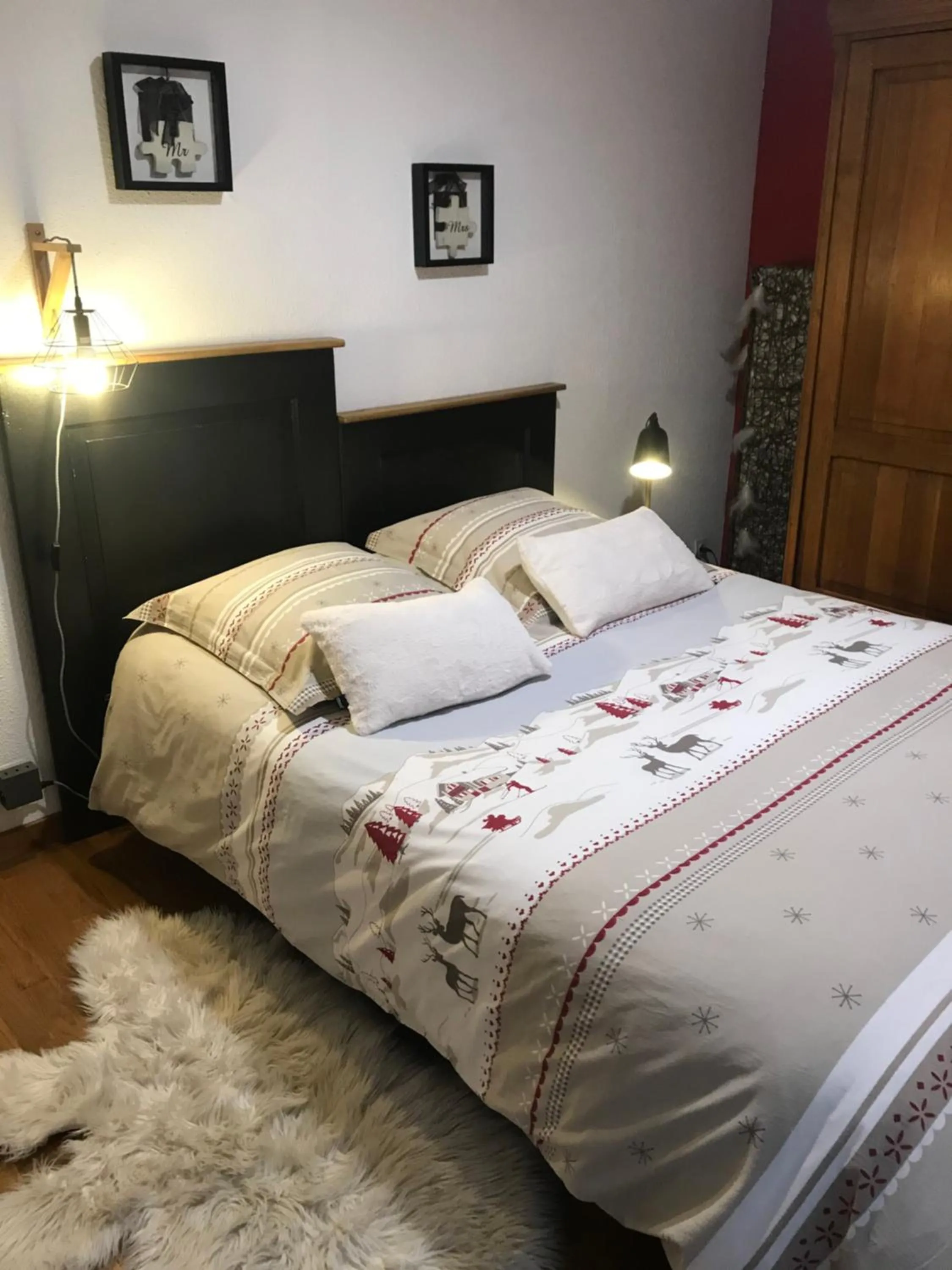 Bed in Appartement de caractère au calme 15 mins quartier historique, Gîte du Merlenchanteur