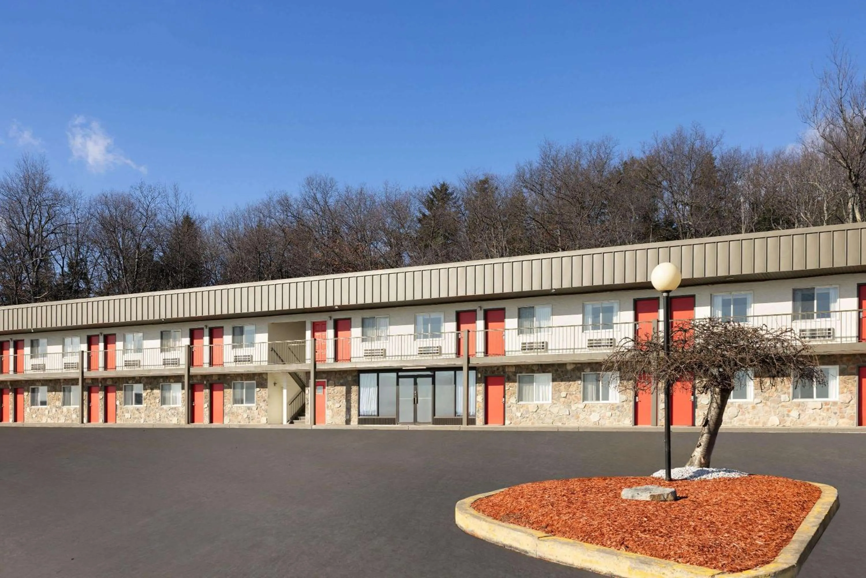 Property building in Super 8 by Wyndham Hazleton
