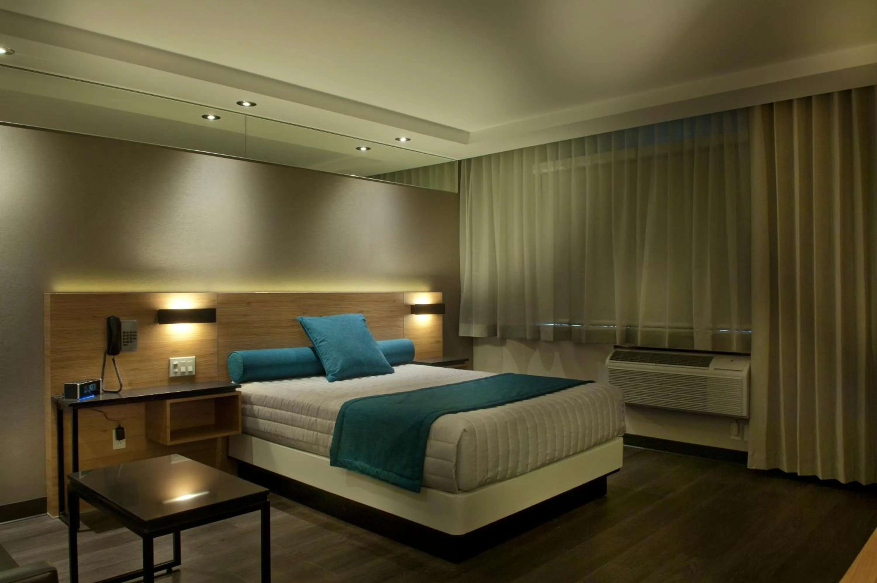 Bed in Ramada by Wyndham Laval