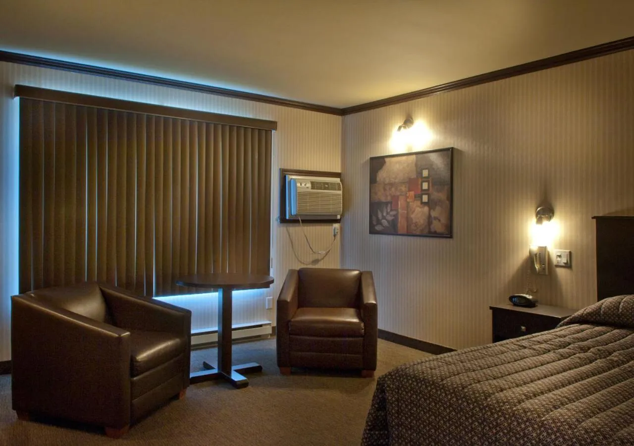 Ramada by Wyndham Laval