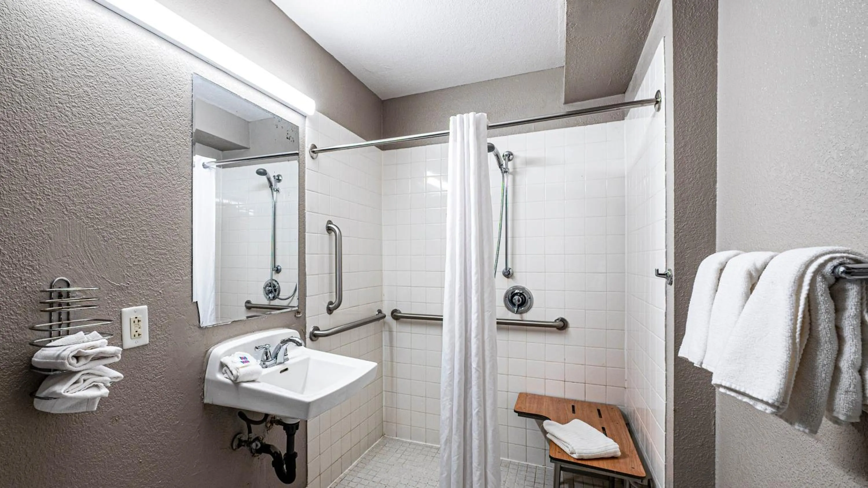 Bathroom in Motel 6-Wethersfield, CT - Hartford