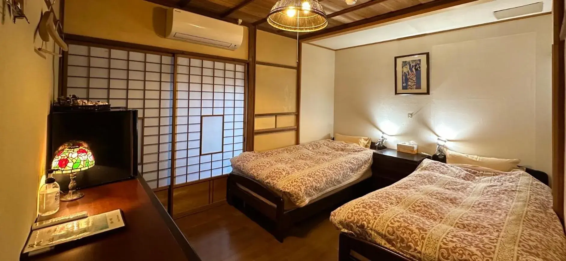Standard Twin Room in Atami Ikyuan 熱海一休庵 Standard Twin Room in Atami Ikyuan 熱海一休庵