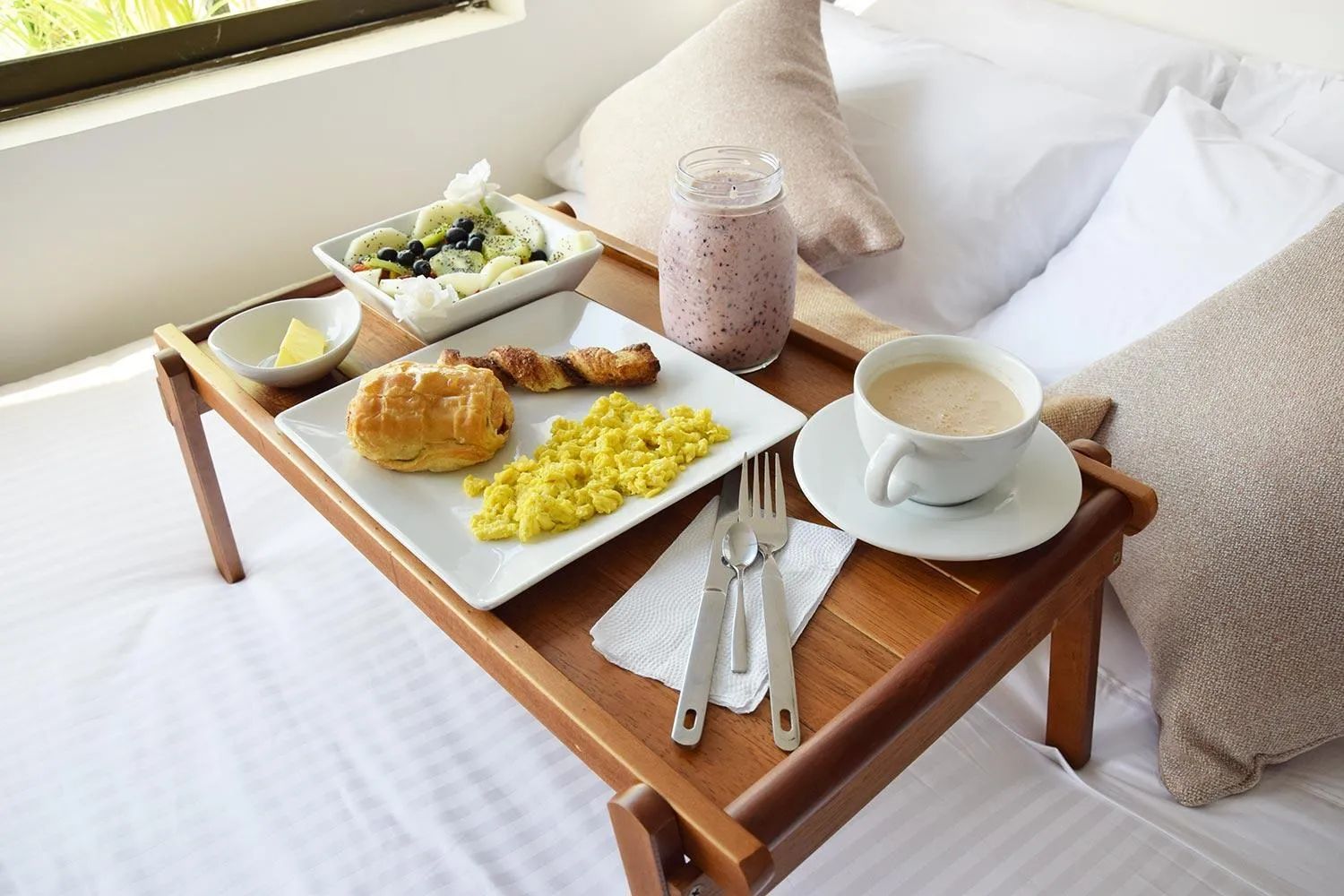 Food and drinks, Bed in Mucura Hotel & Spa