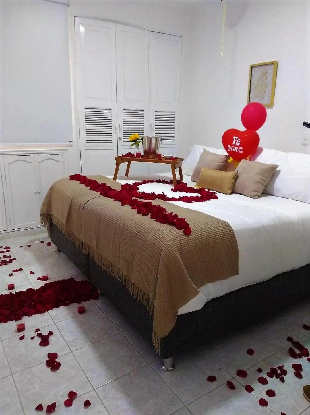 Photo of the whole room, Bed in Mucura Hotel & Spa