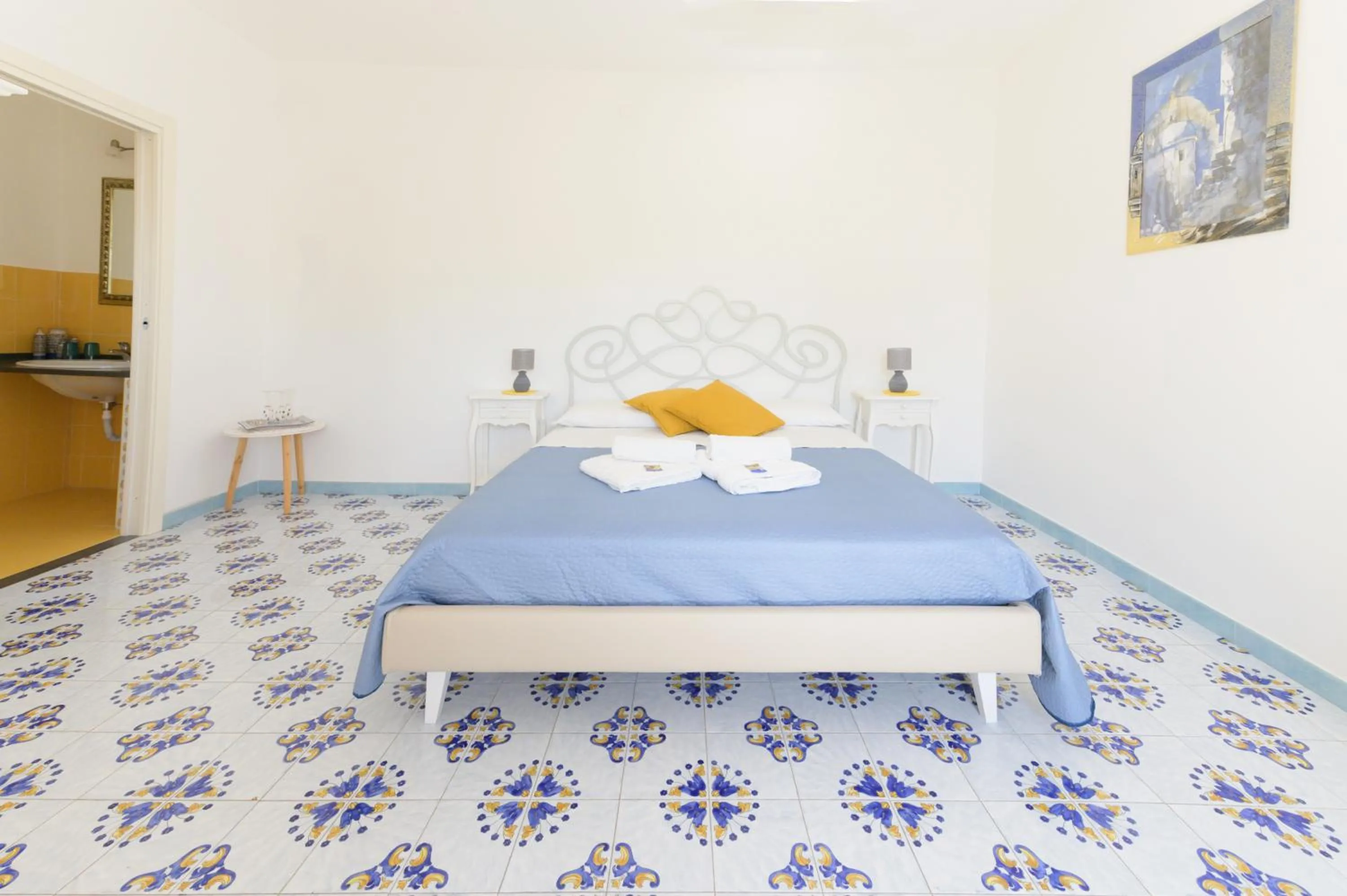 Bedroom, Bed in B&B Mediterraneo