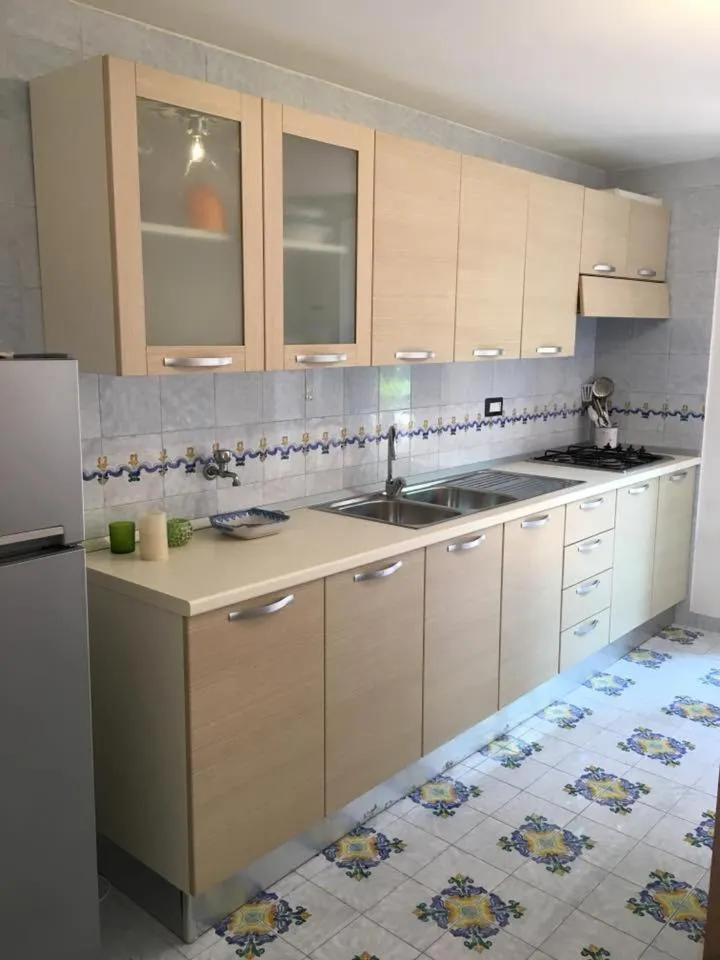 Kitchen or kitchenette in B&B Mediterraneo