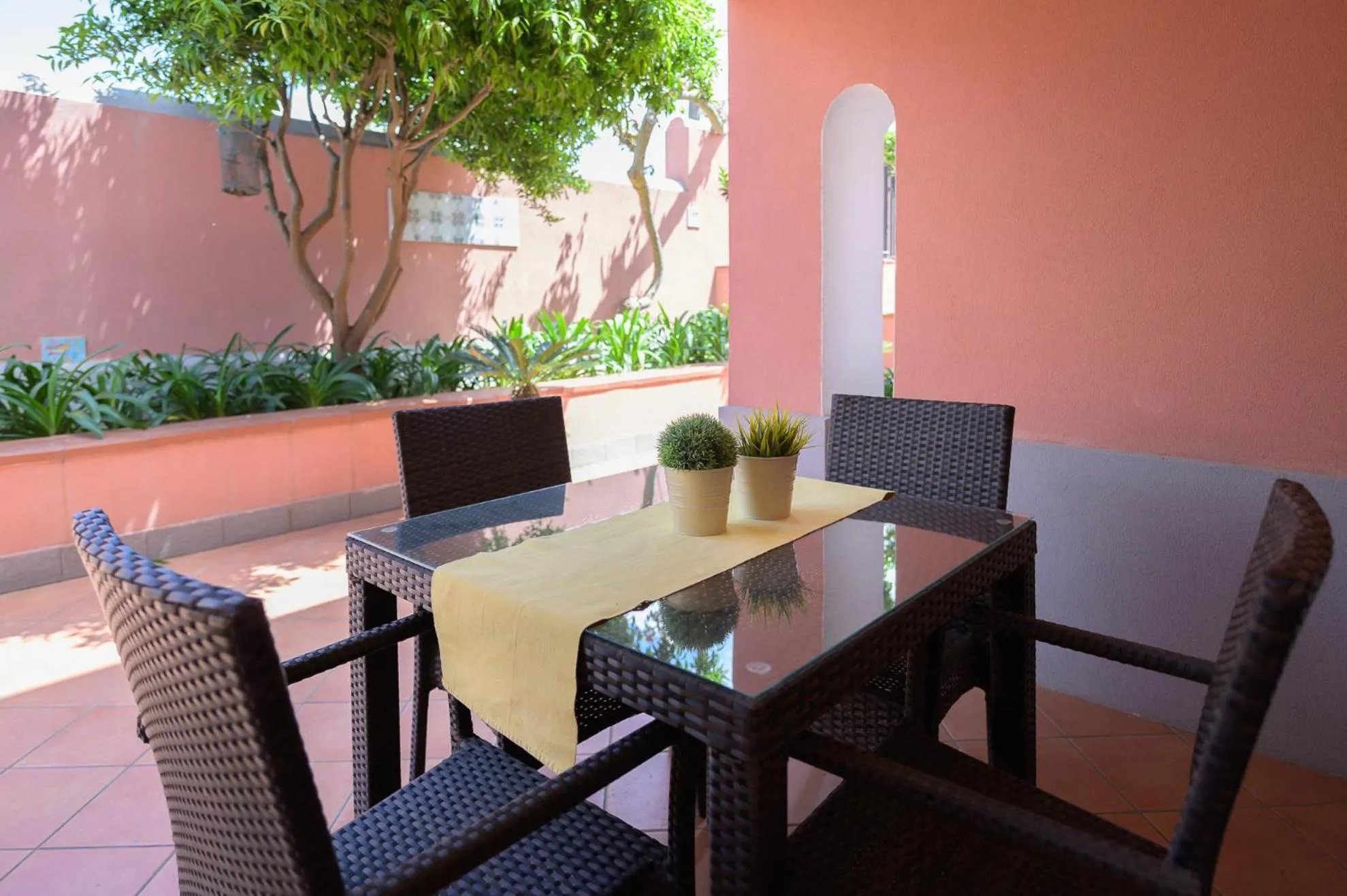 Inner courtyard view in B&B Mediterraneo