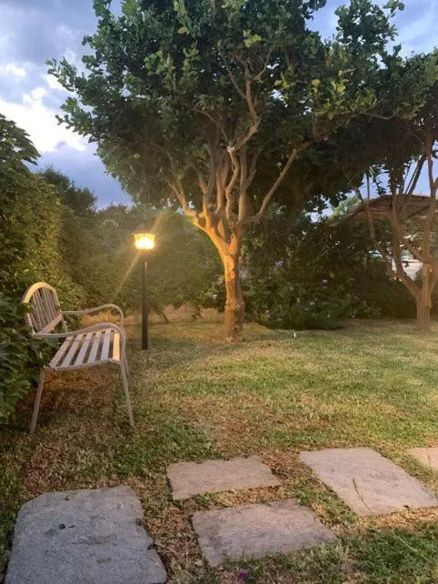 Garden in B&B Mediterraneo