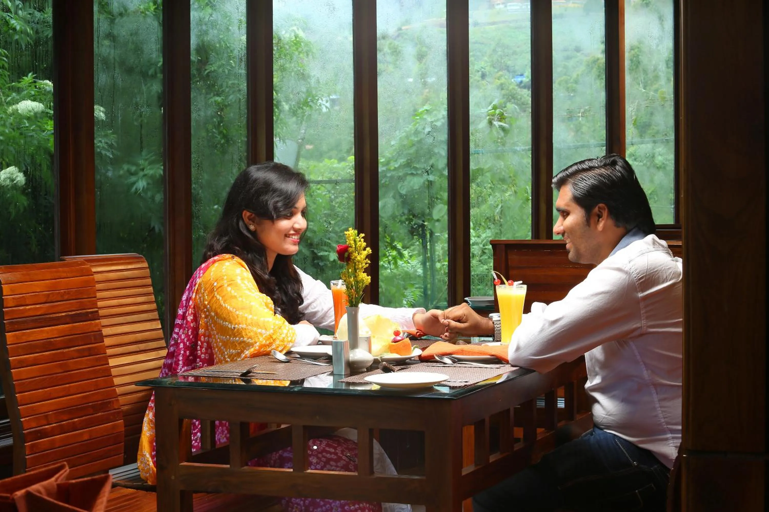 Restaurant/places to eat in Elysium Garden