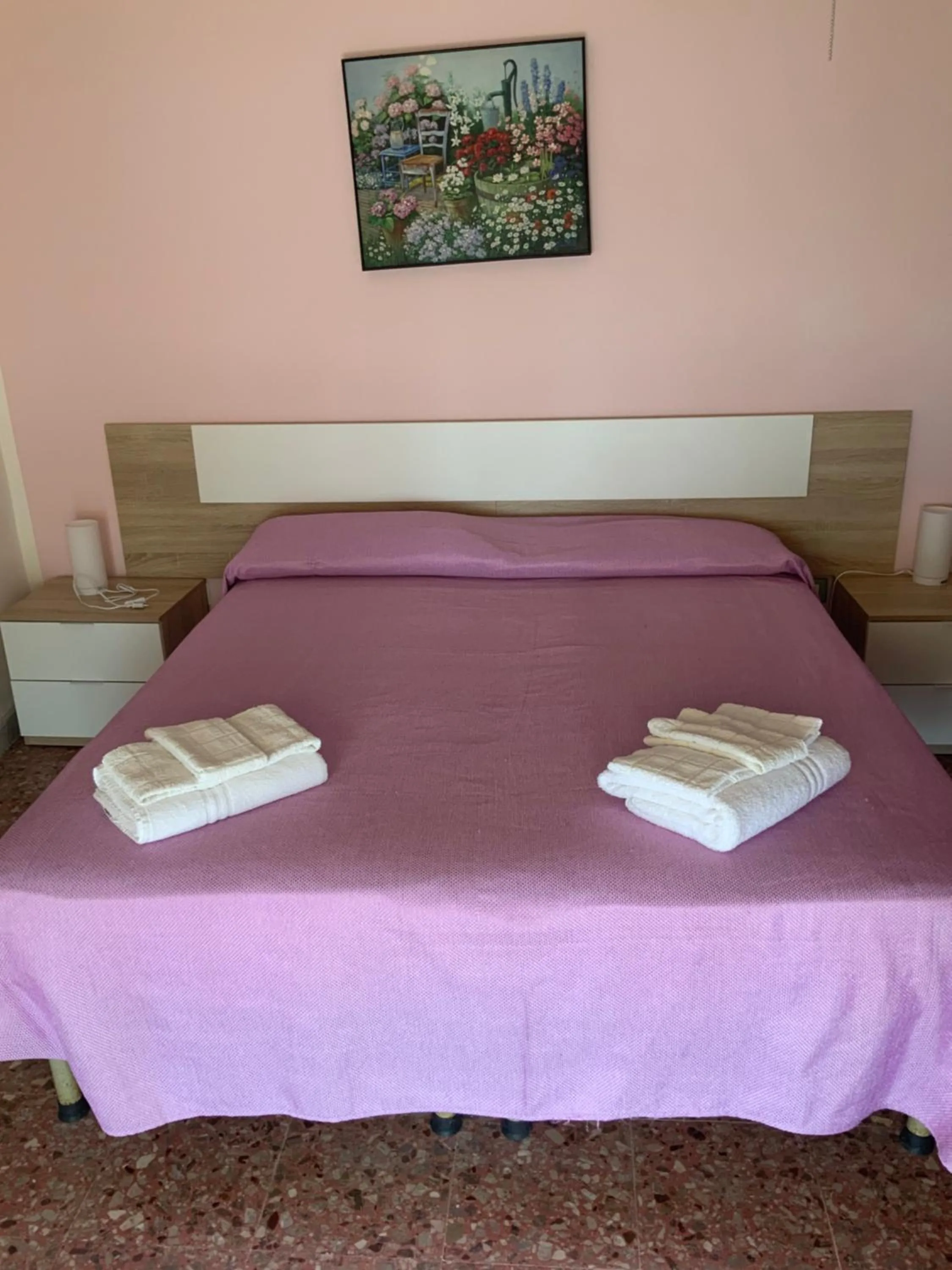 Bed in La Scogliera Bed & Breakfast