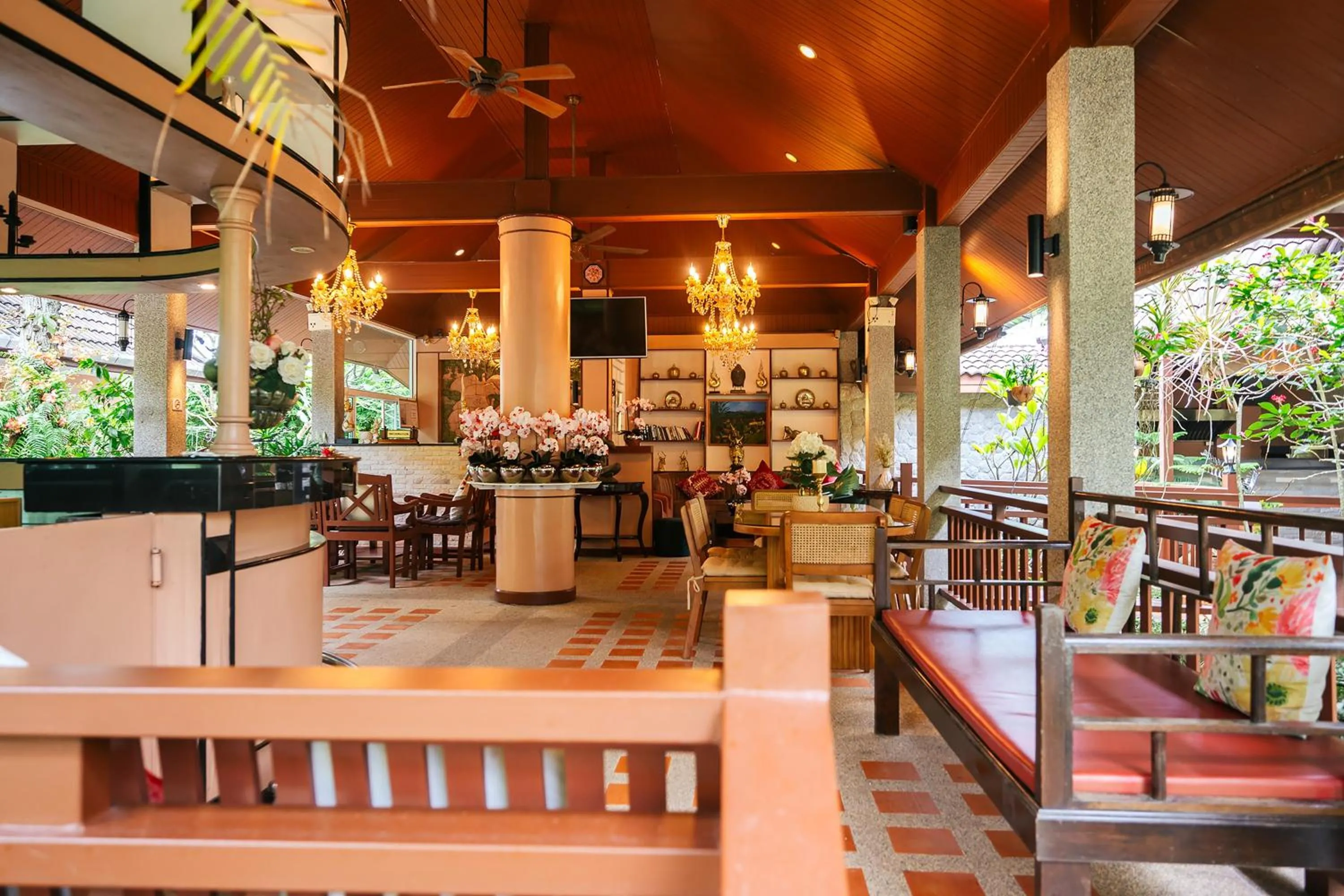 Lobby or reception in Thai Modern Resort & Spa "Newly Renovated"