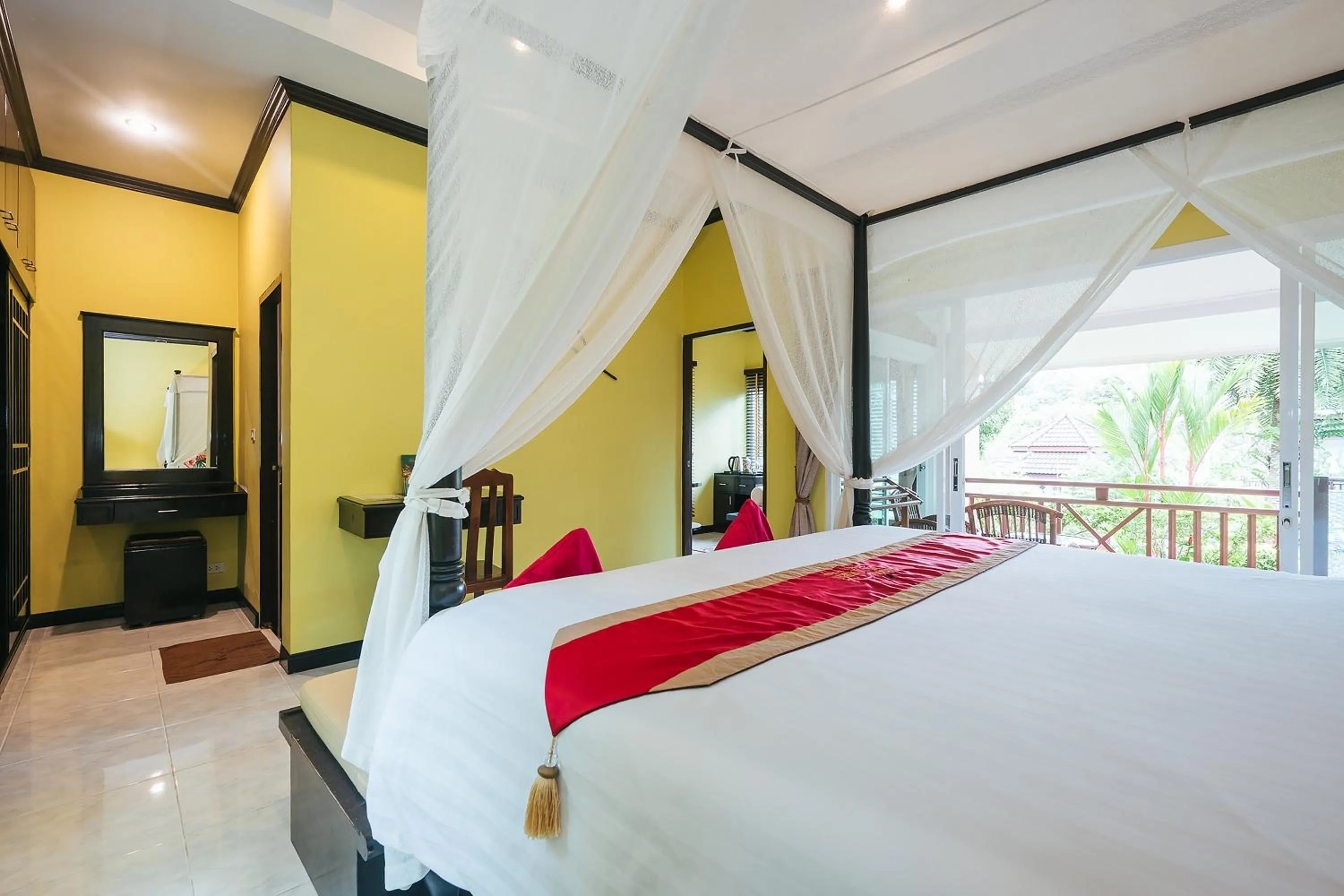 Bedroom, Bed in Thai Modern Resort & Spa "Newly Renovated"