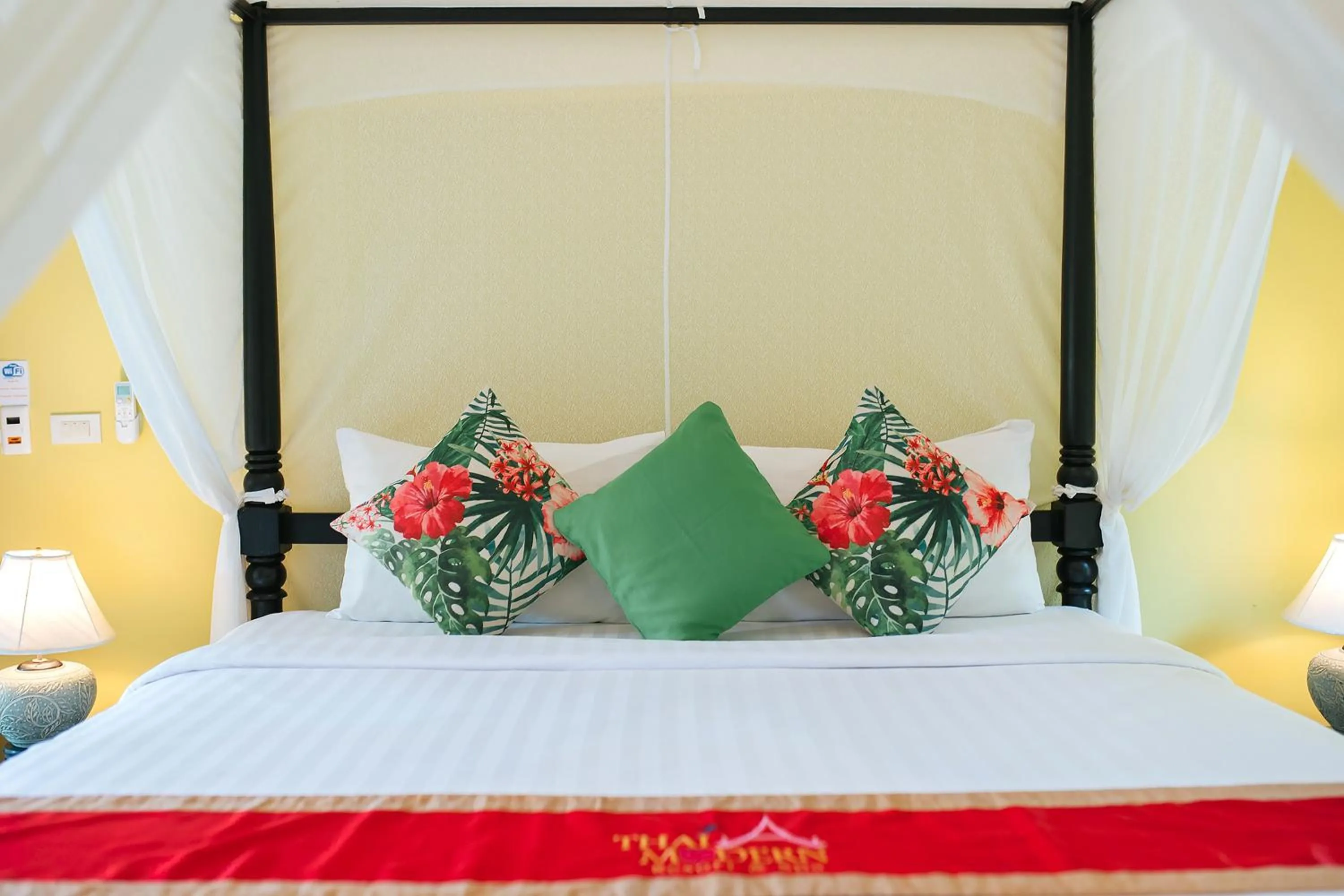 Bedroom, Bed in Thai Modern Resort & Spa "Newly Renovated"