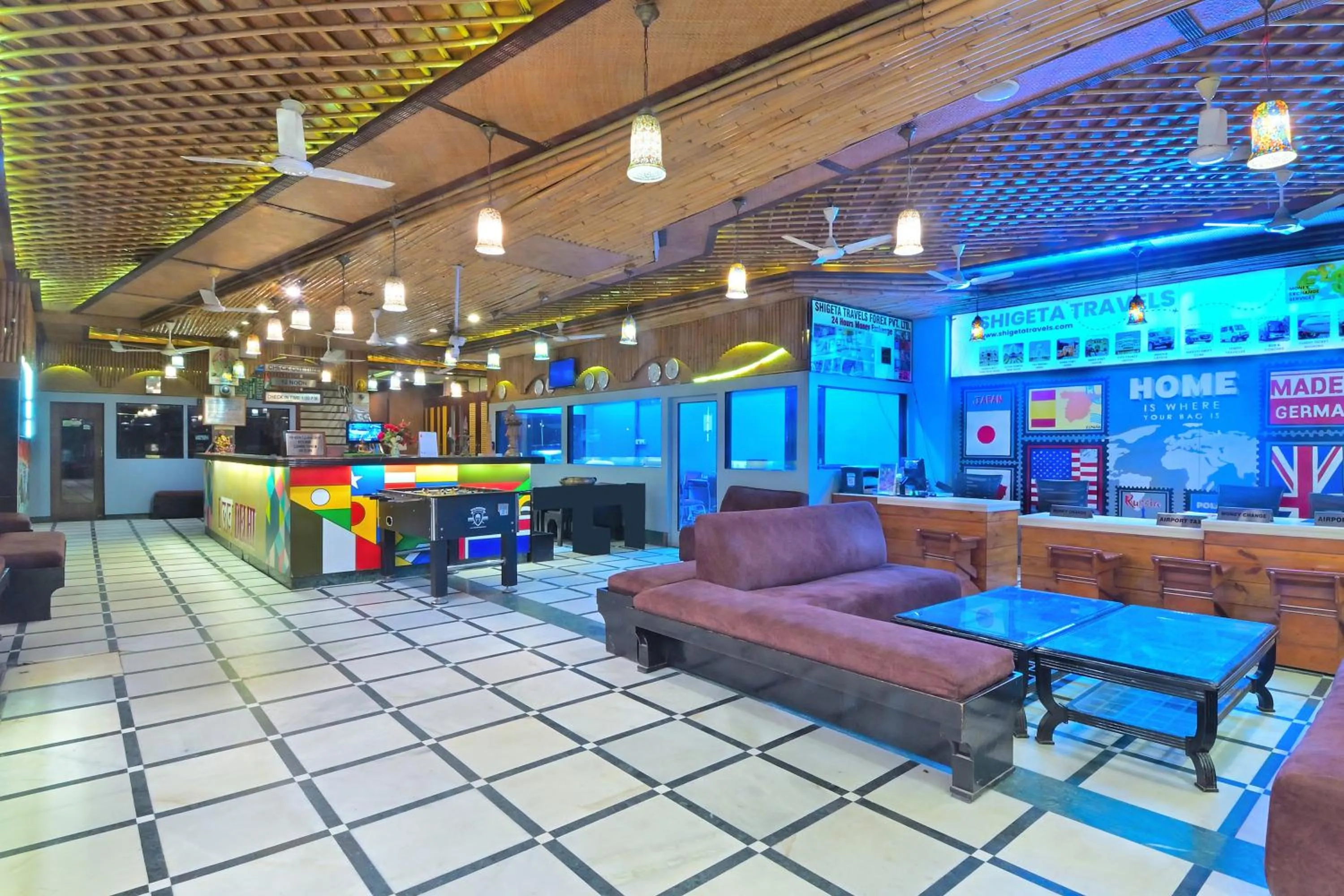 Lobby or reception in Hotel Hari Piorko - New Delhi Railway Station