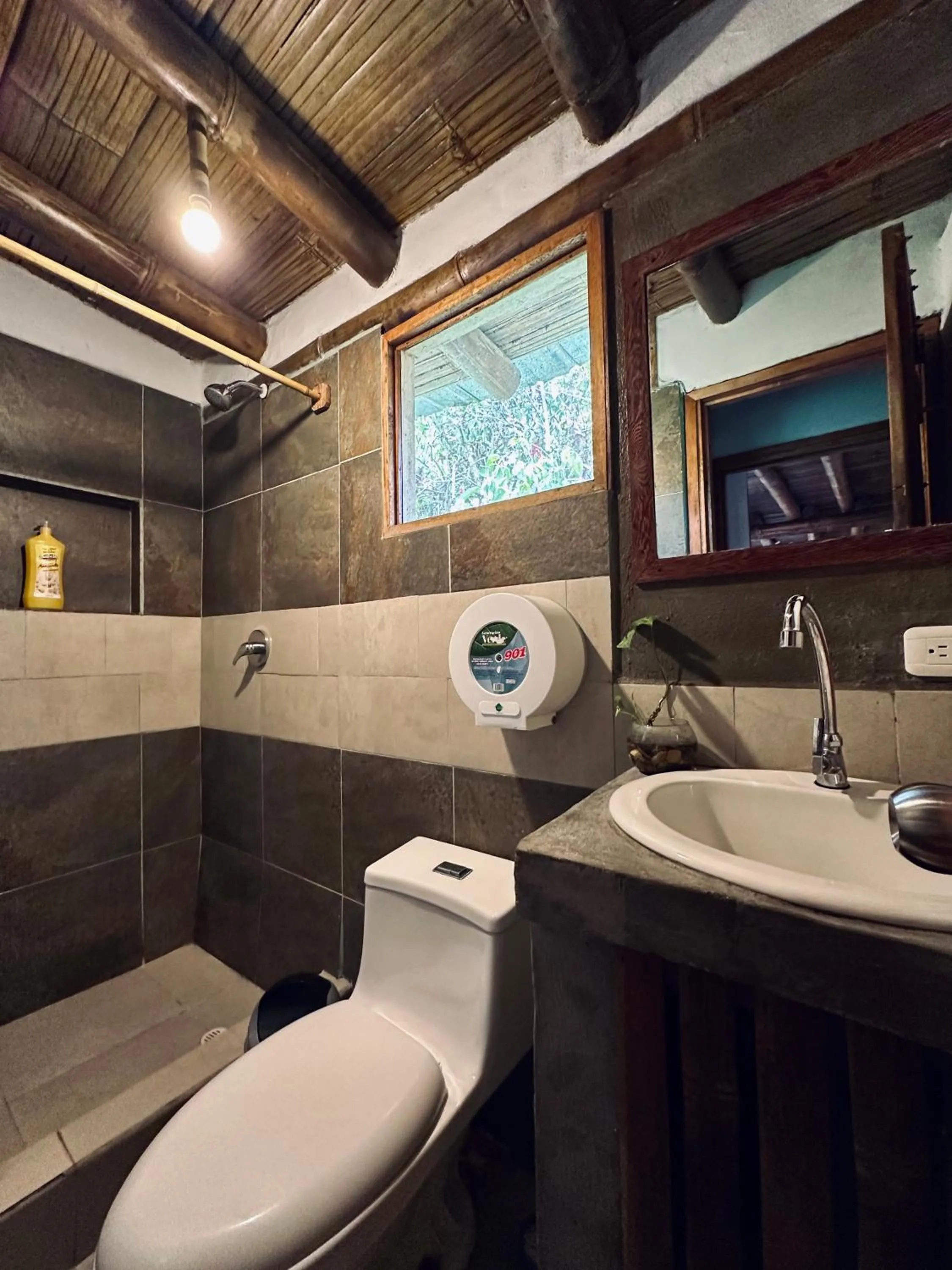 Double Room in Cinnamon House