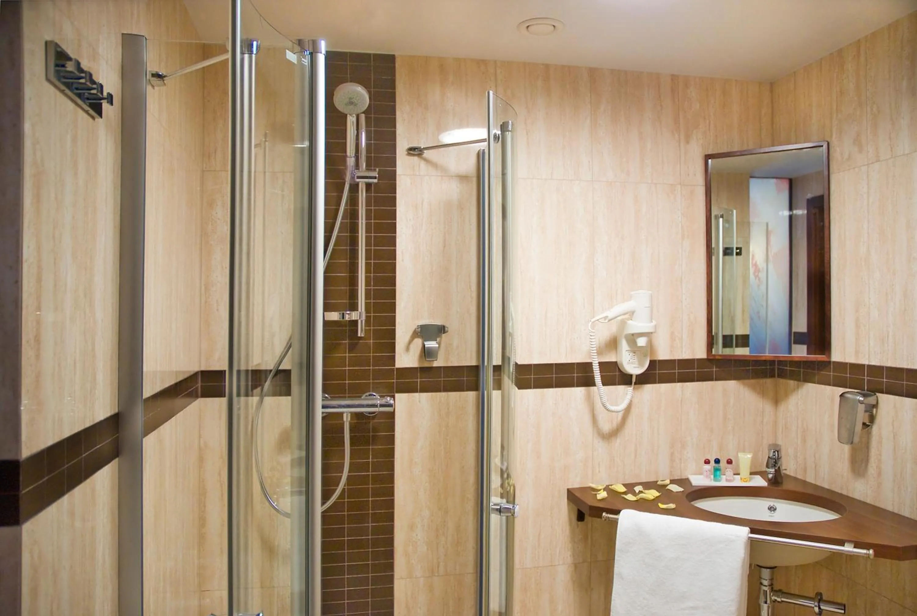 Bathroom in Hotel Admirał