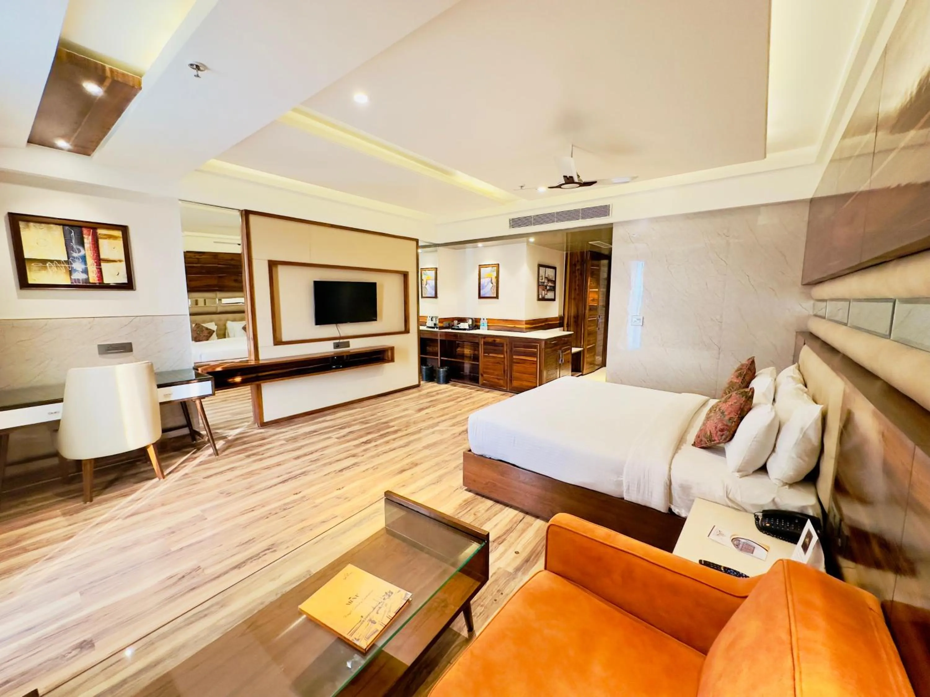 View (from property/room), Bed in Hotel Vintage Chandigarh Zirakpur