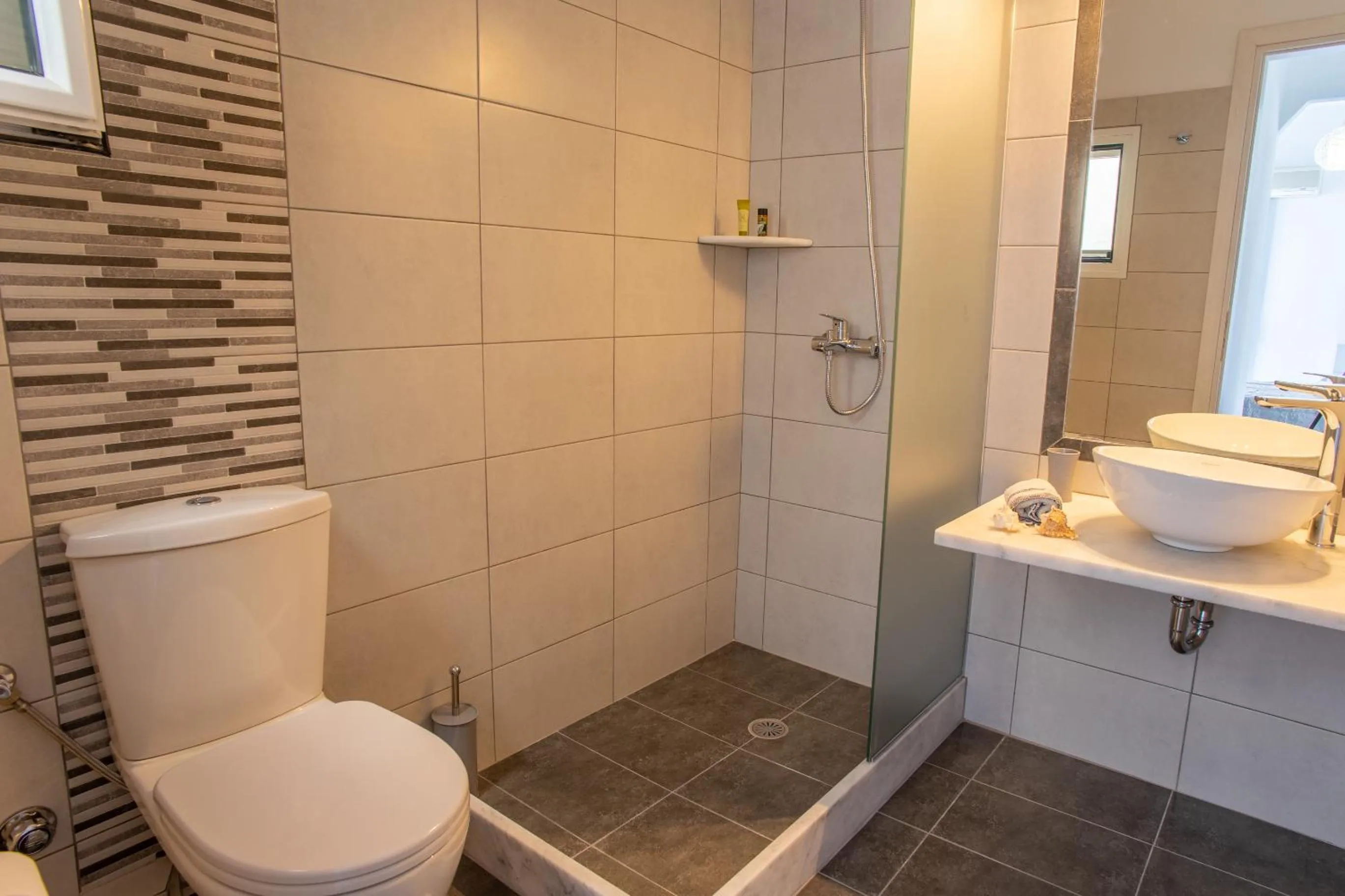 Bathroom in Marioly Studios