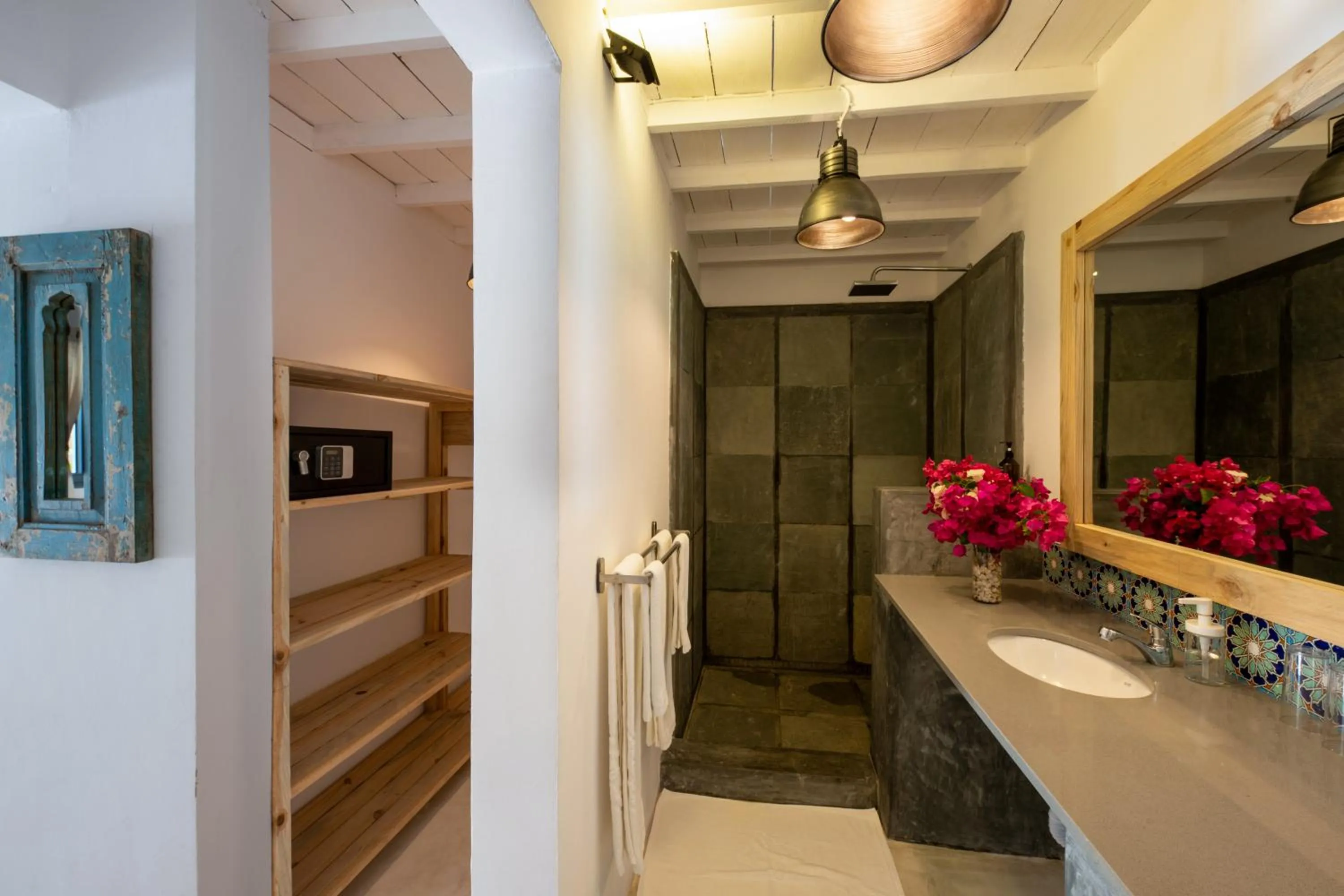 Shower in Fun Beach Hotel