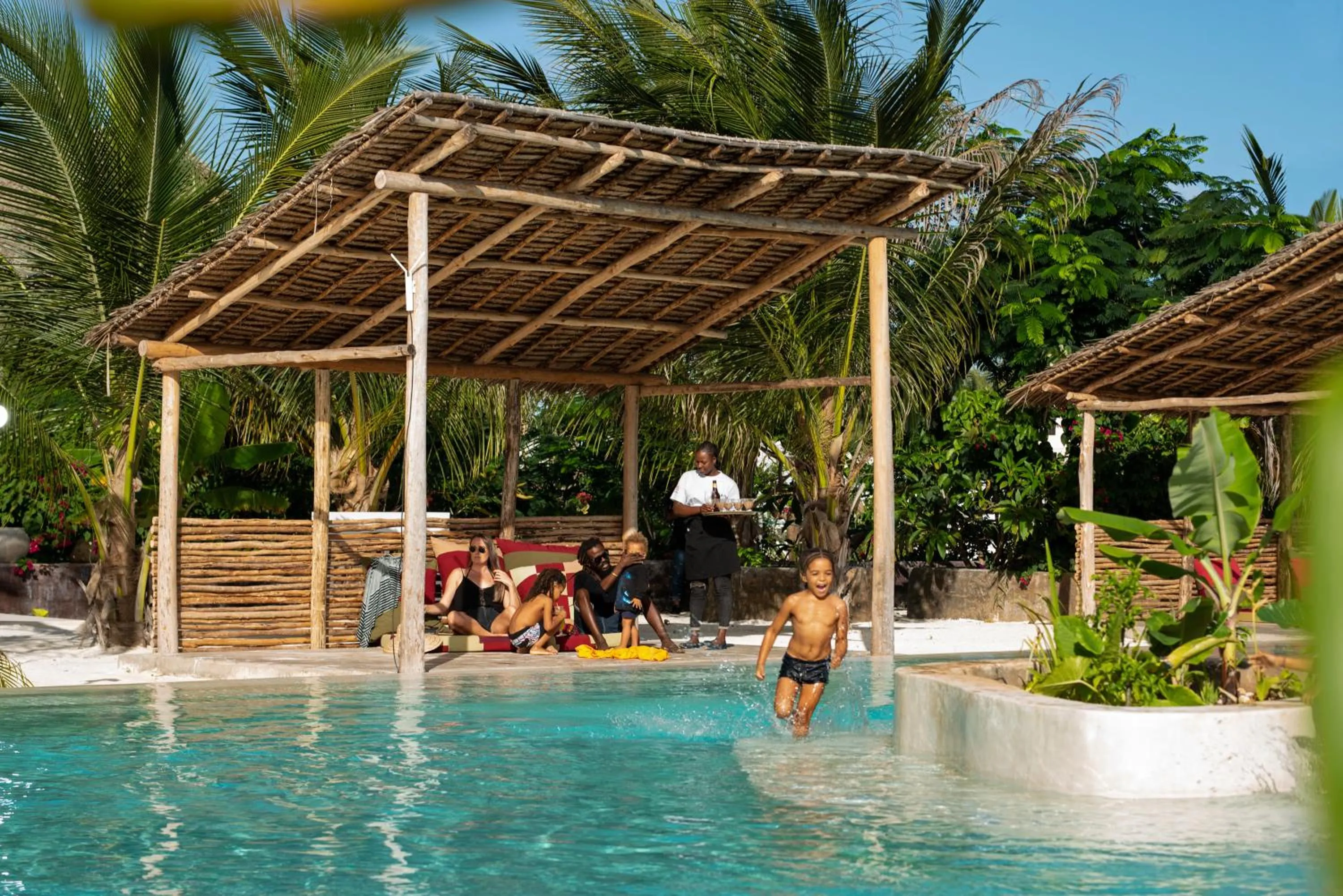 Swimming pool in Fun Beach Hotel