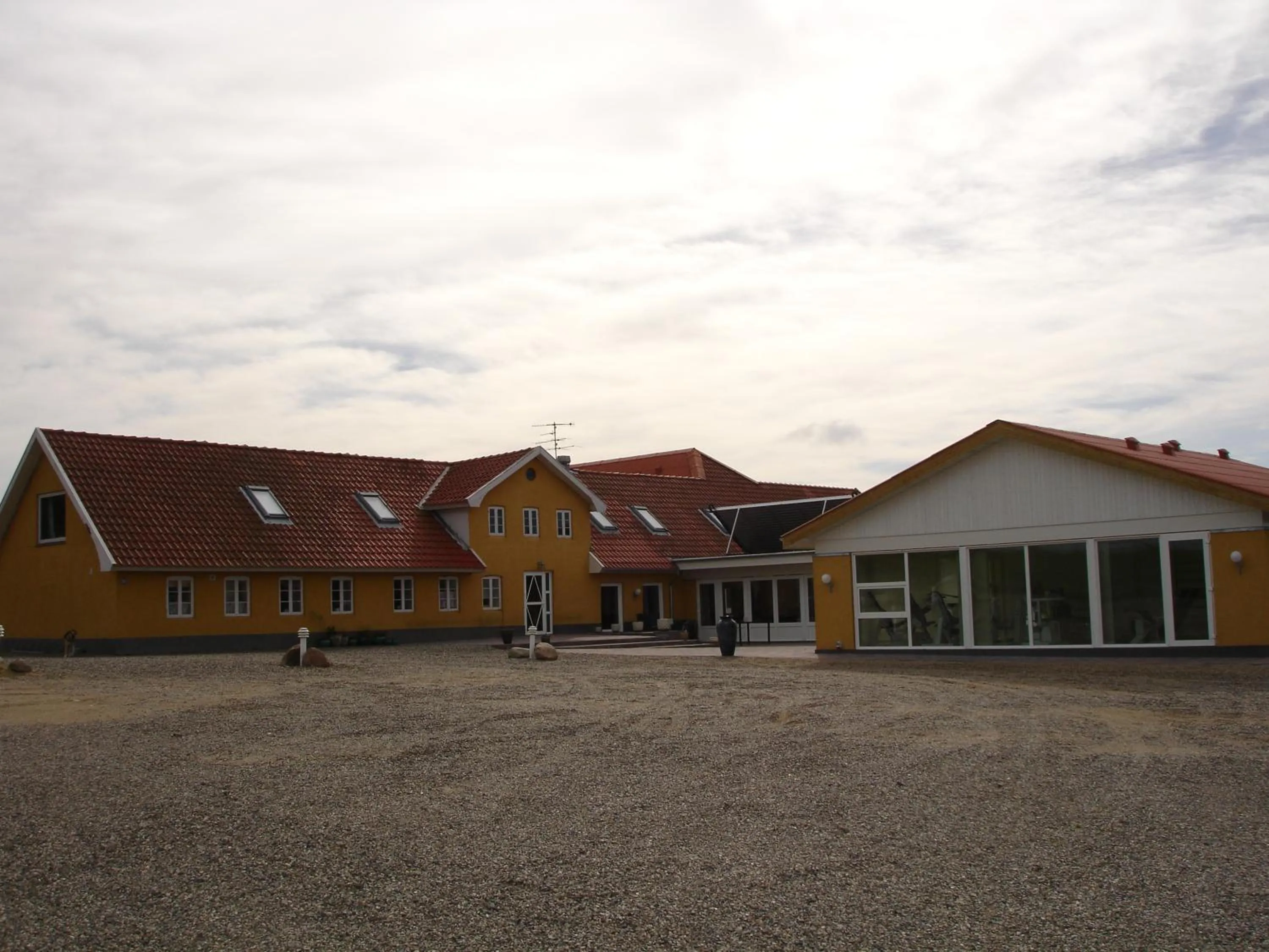 Property building in Hotel Højgaarden