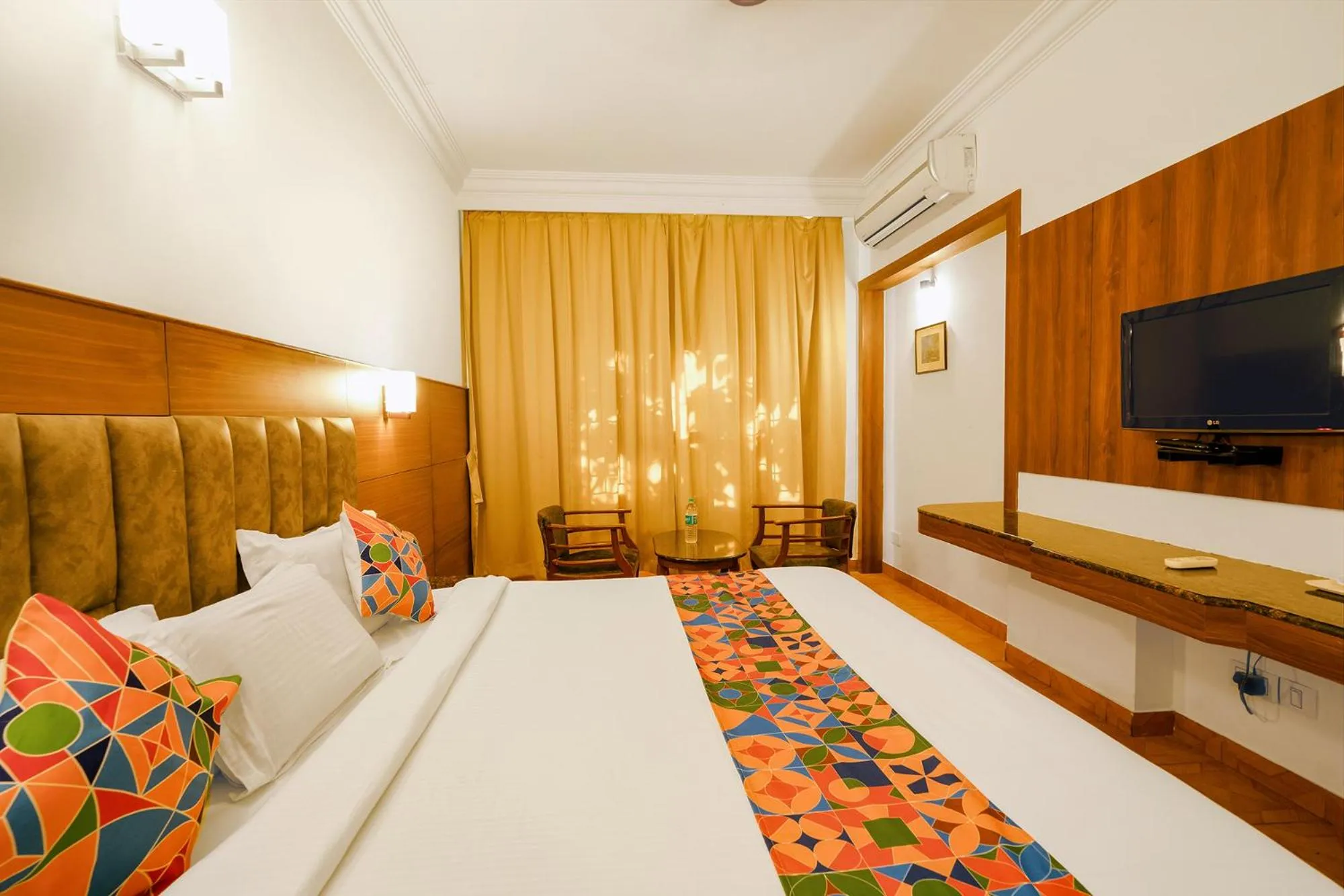 Bed in FabHotel Royale Basant Residency - Gandhinagar