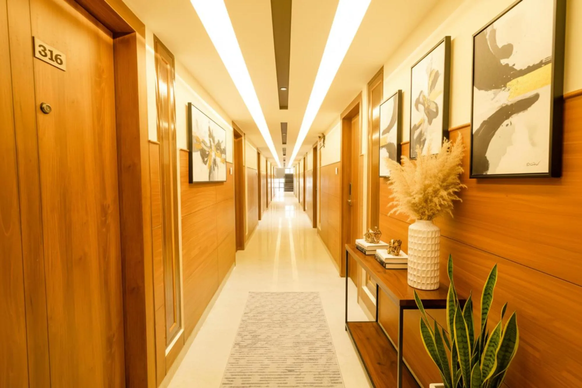 Lobby or reception in FabHotel Royale Basant Residency - Gandhinagar