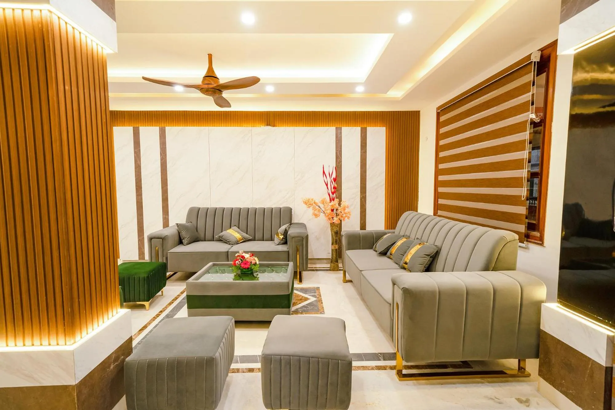Seating area in FabHotel Royale Basant Residency - Gandhinagar