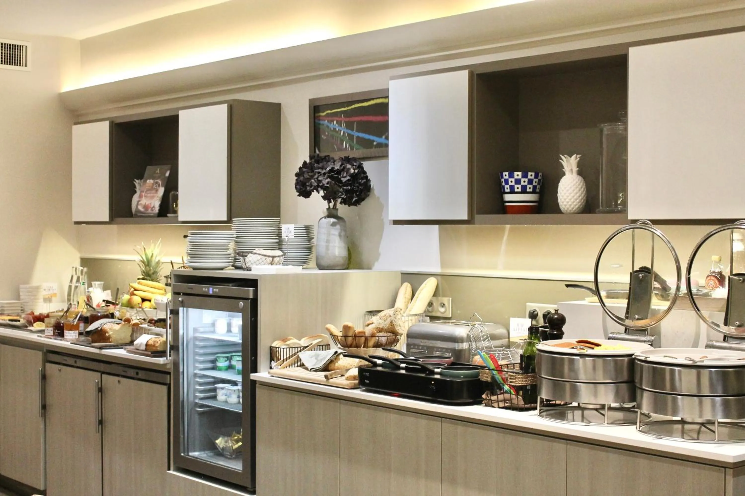 Breakfast in Mercure Paris Opera Grands Boulevards