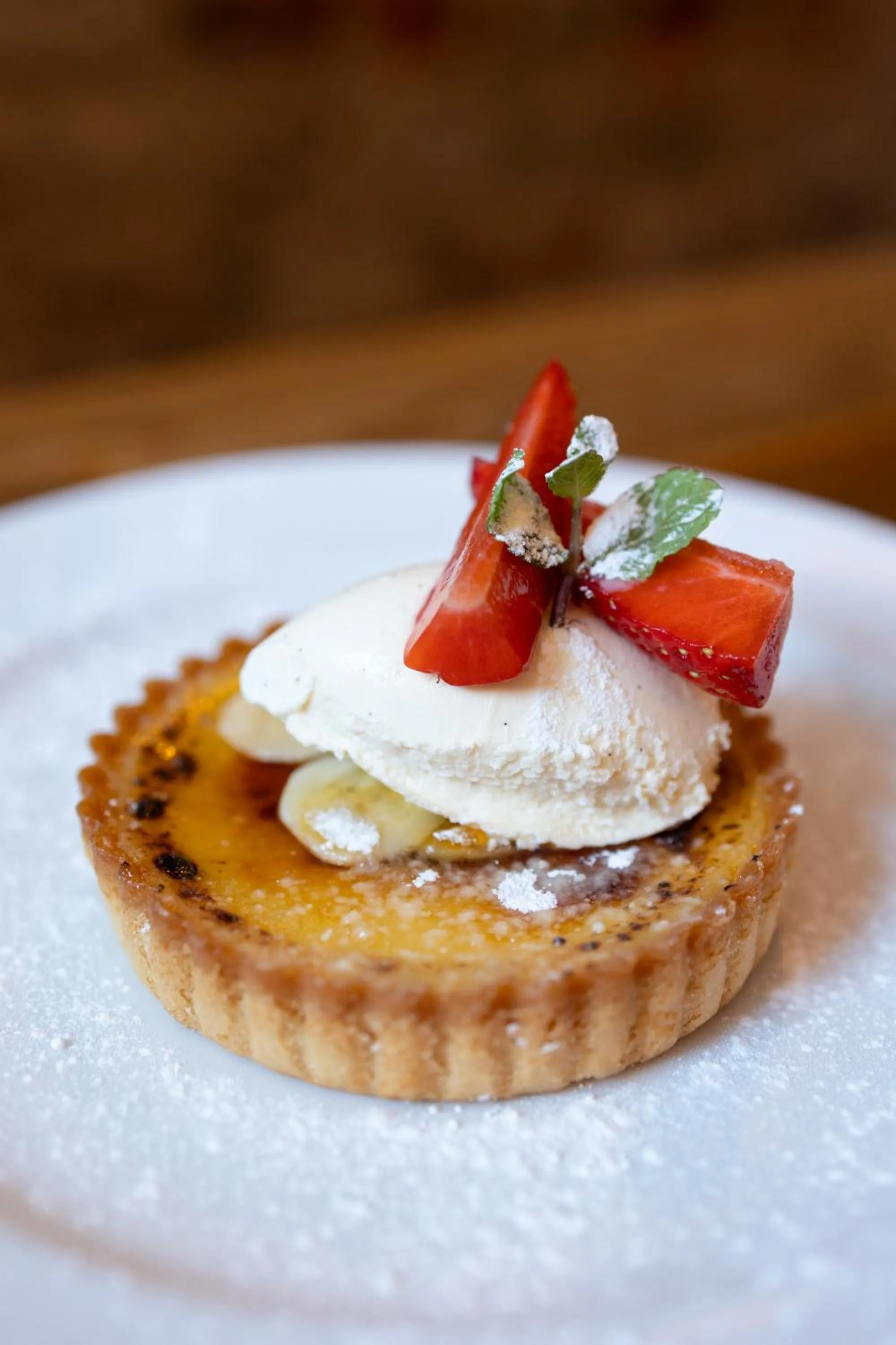 Restaurant/places to eat in The Resolution Hotel