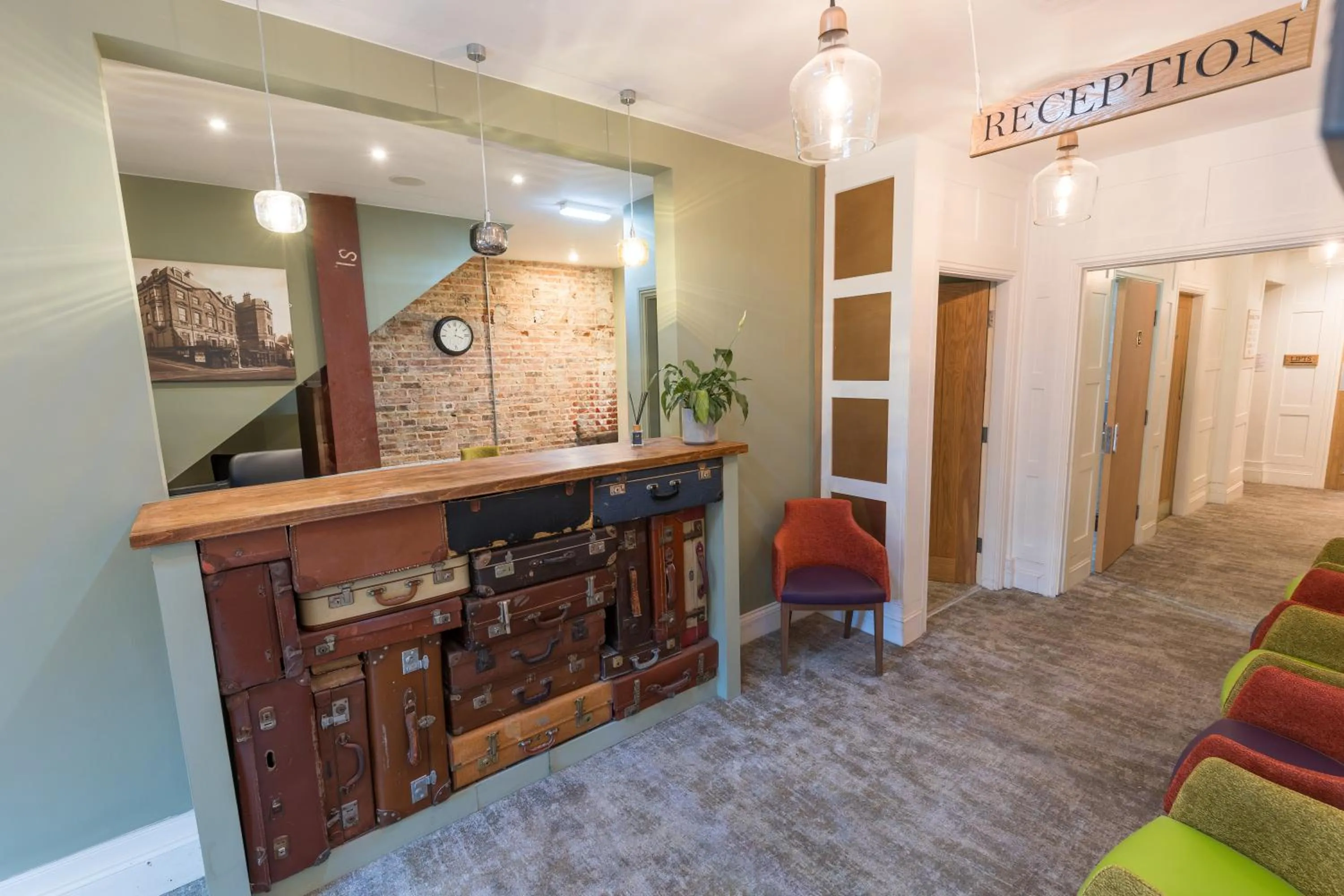 Lobby or reception in The Resolution Hotel