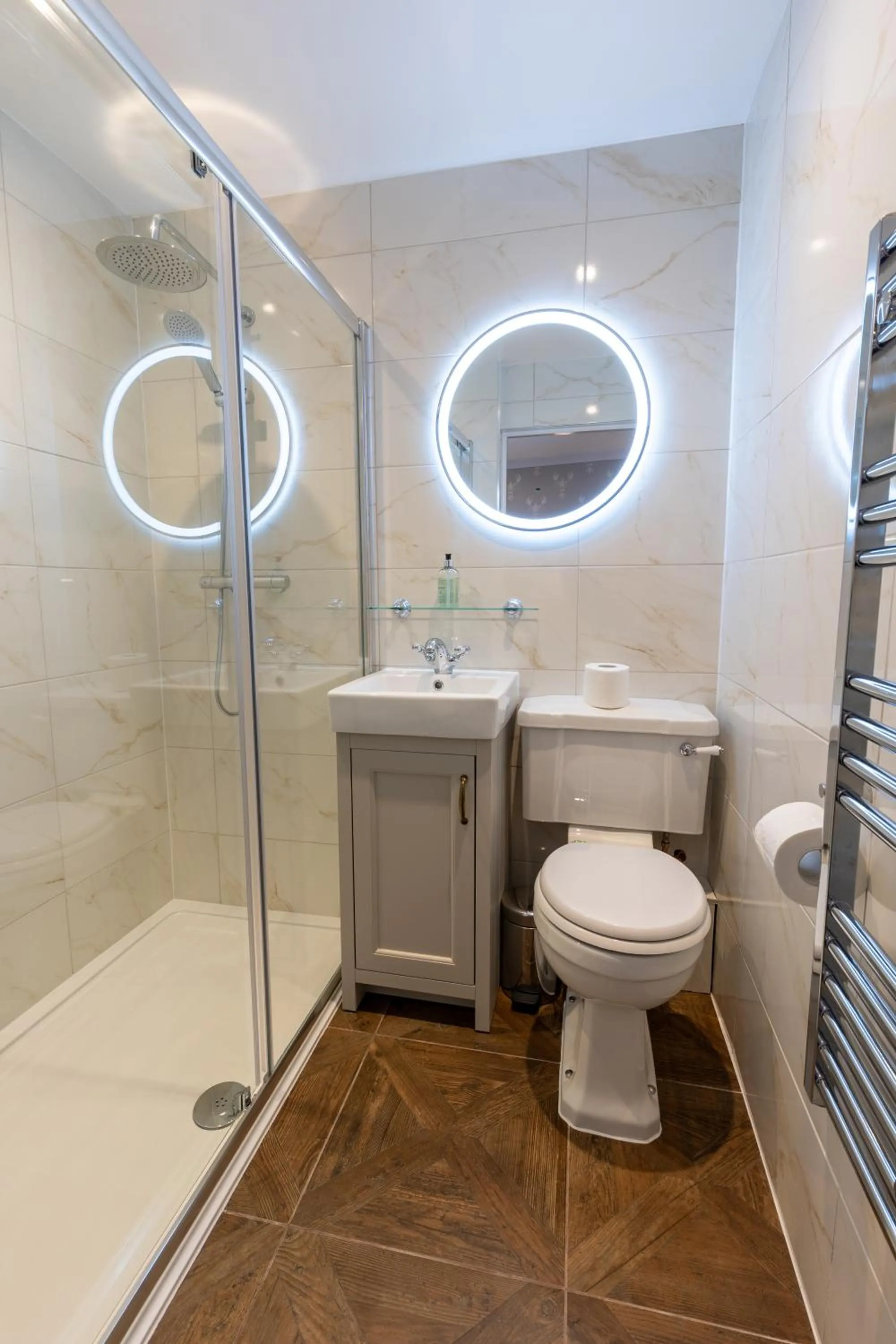 Bathroom in The Resolution Hotel