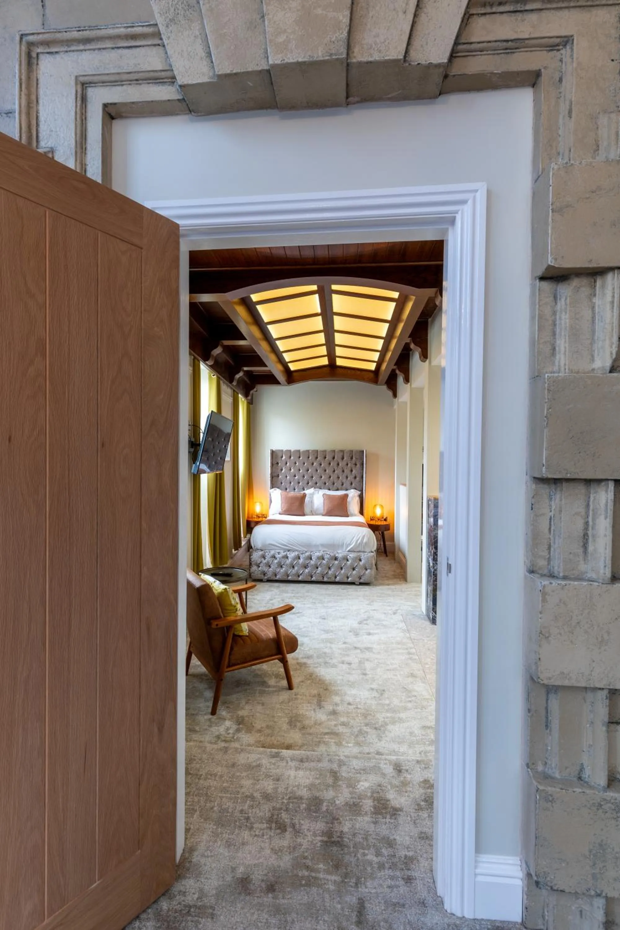 Bedroom, Bed in The Resolution Hotel