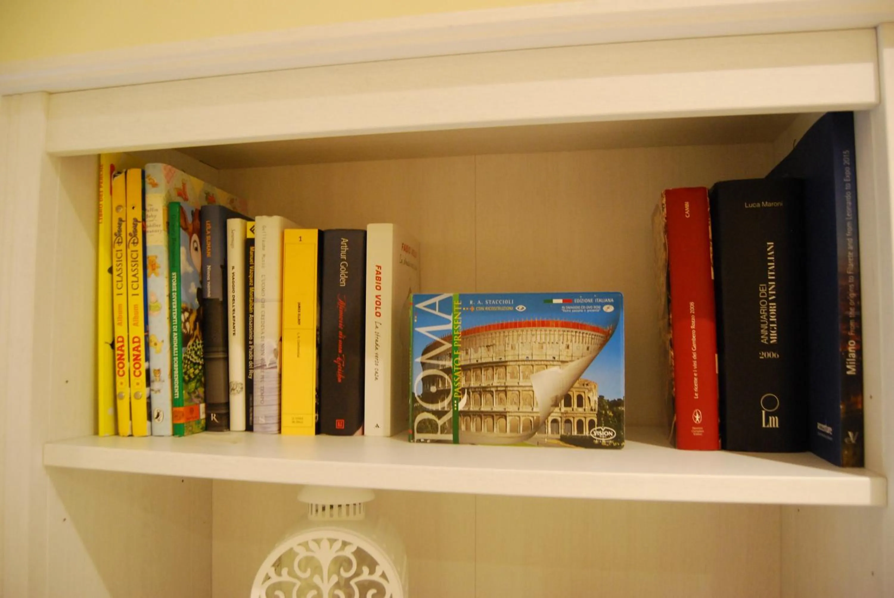 Decorative detail in Jubilee 3 Luxury apartment in Rome Vatican