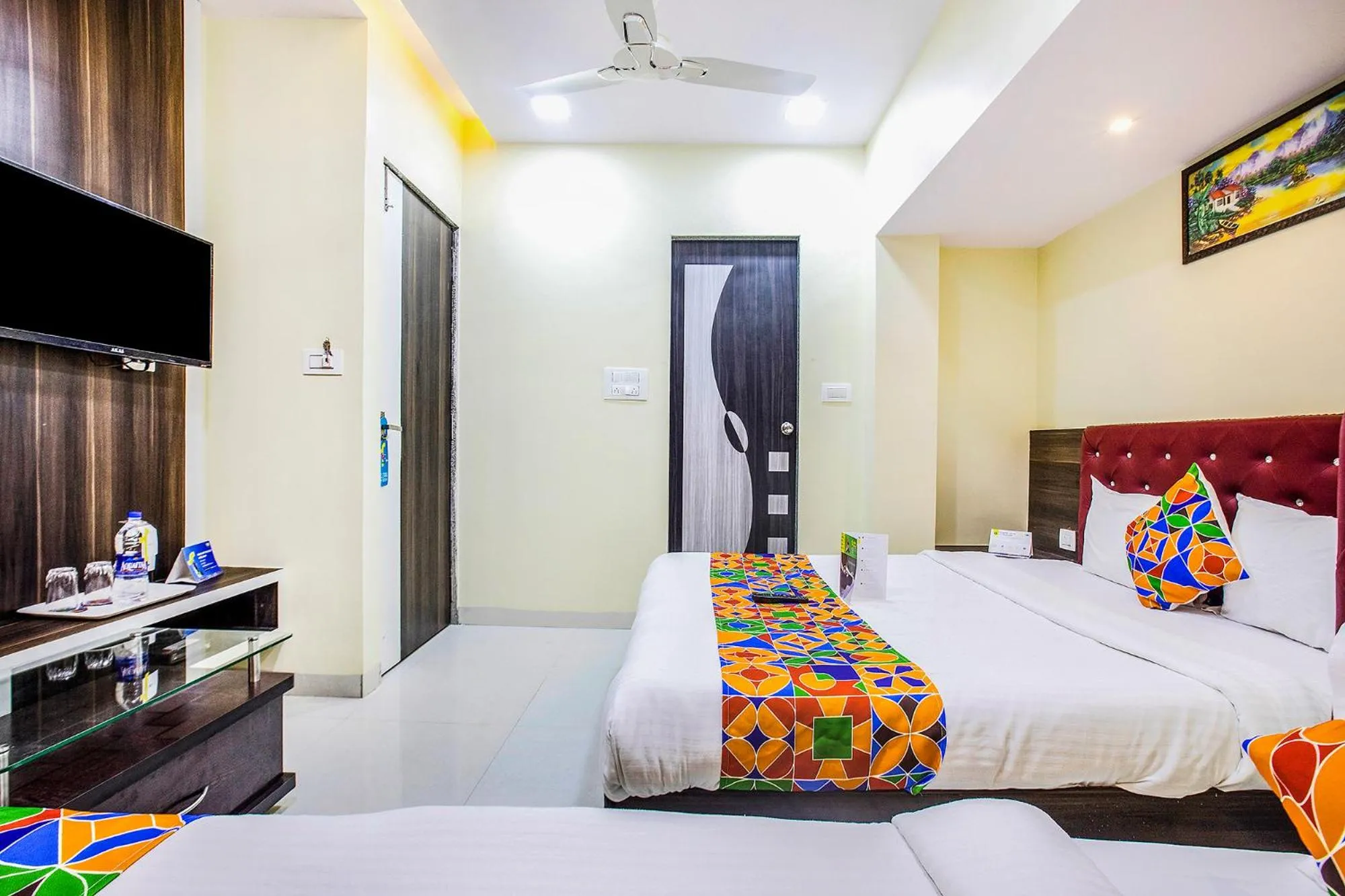 Bed in FabExpress The Grand Kohinoor - Behind APMC