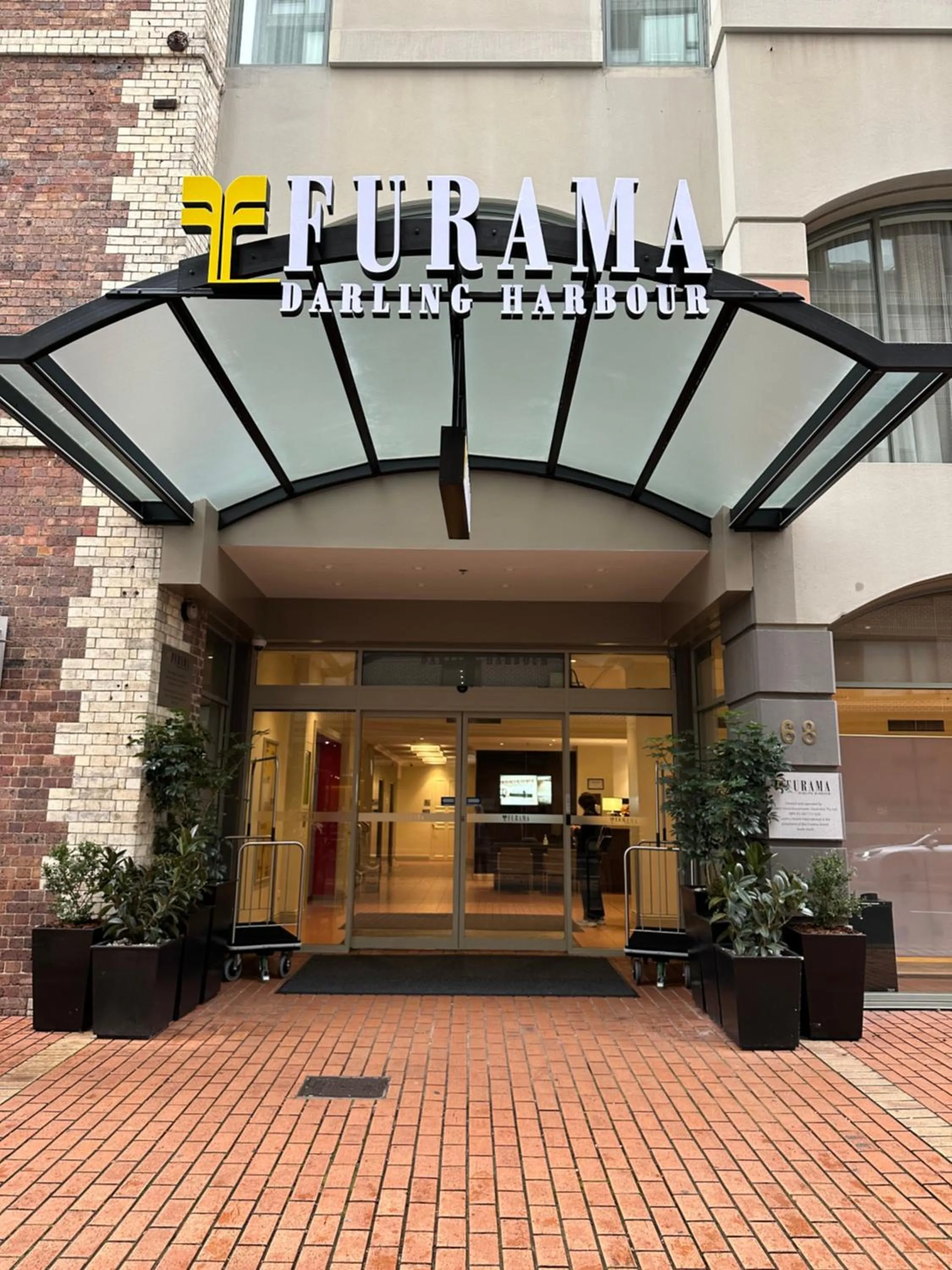 Facade/entrance in Furama Darling Harbour