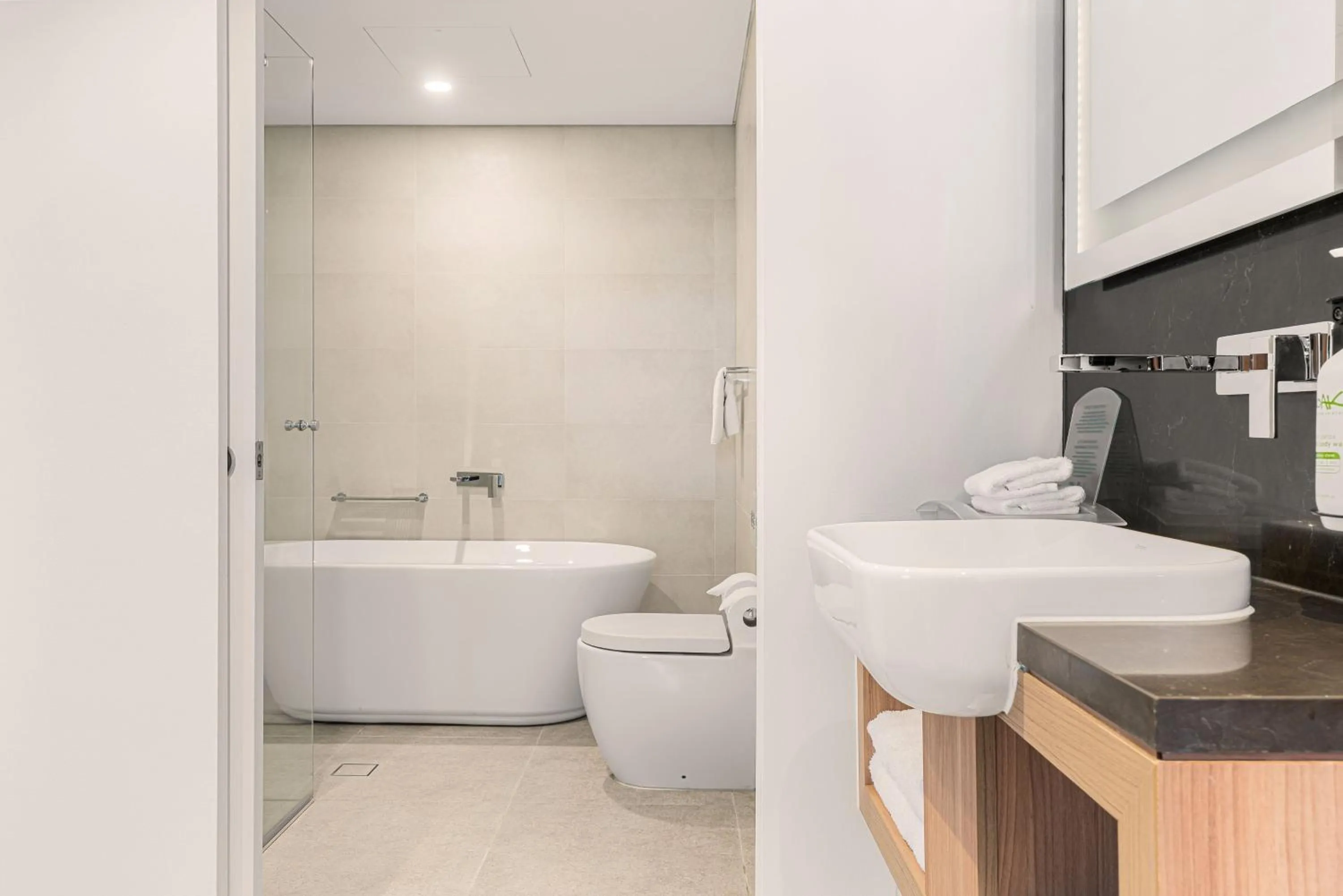 Bathroom in Furama Darling Harbour