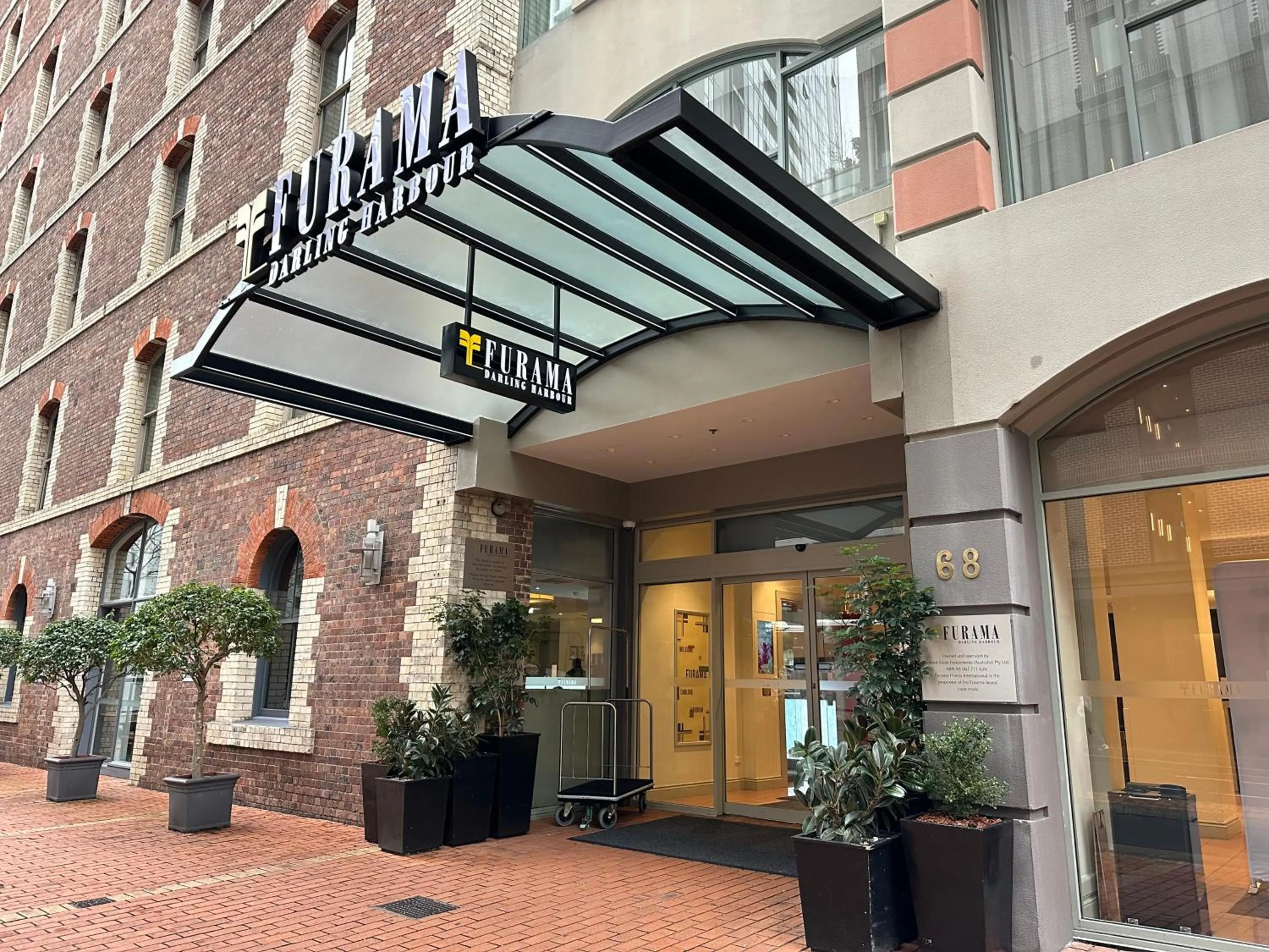 Facade/entrance in Furama Darling Harbour